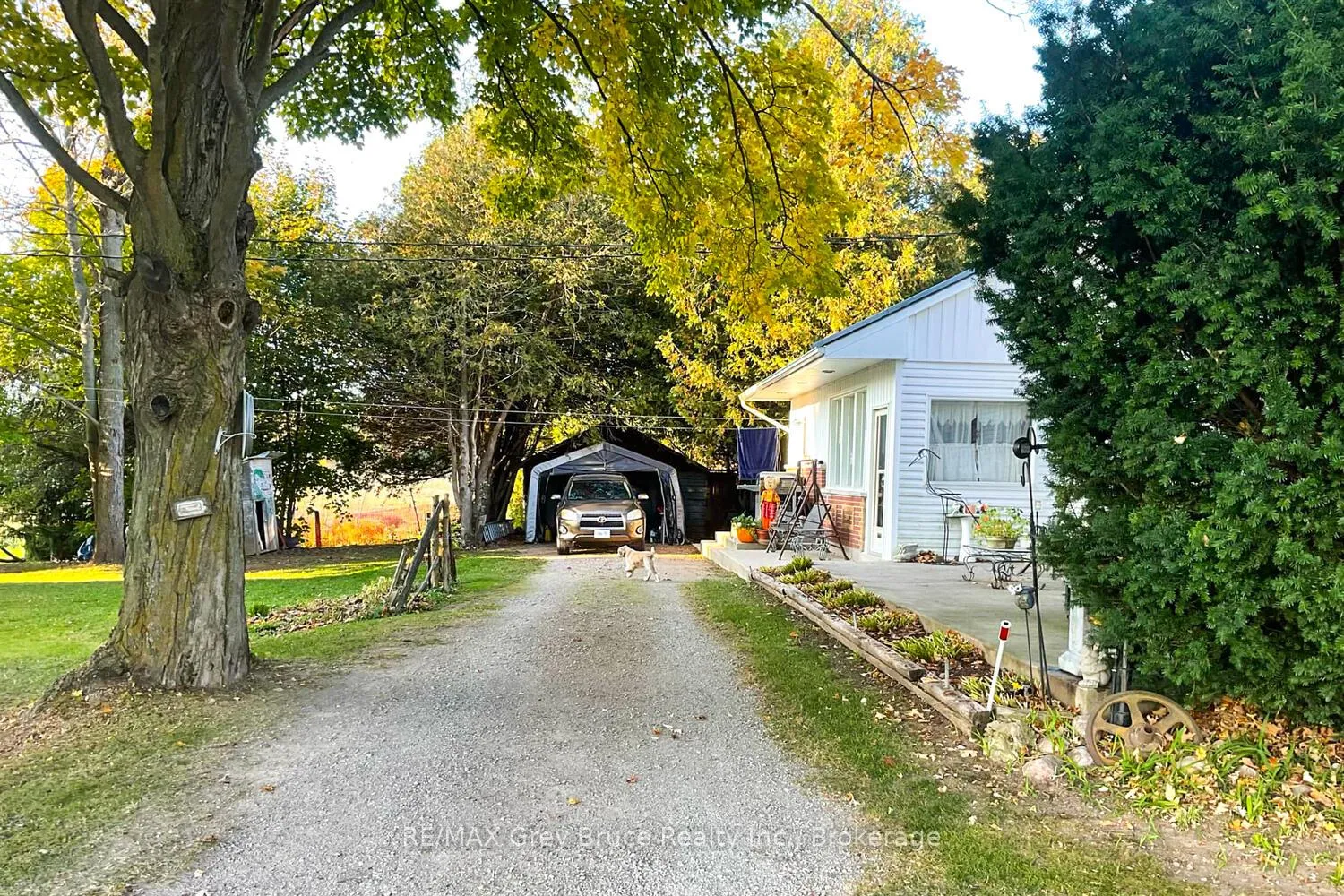 Photo 3 of 217590 concession 3, Georgian Bluffs — HOMEH