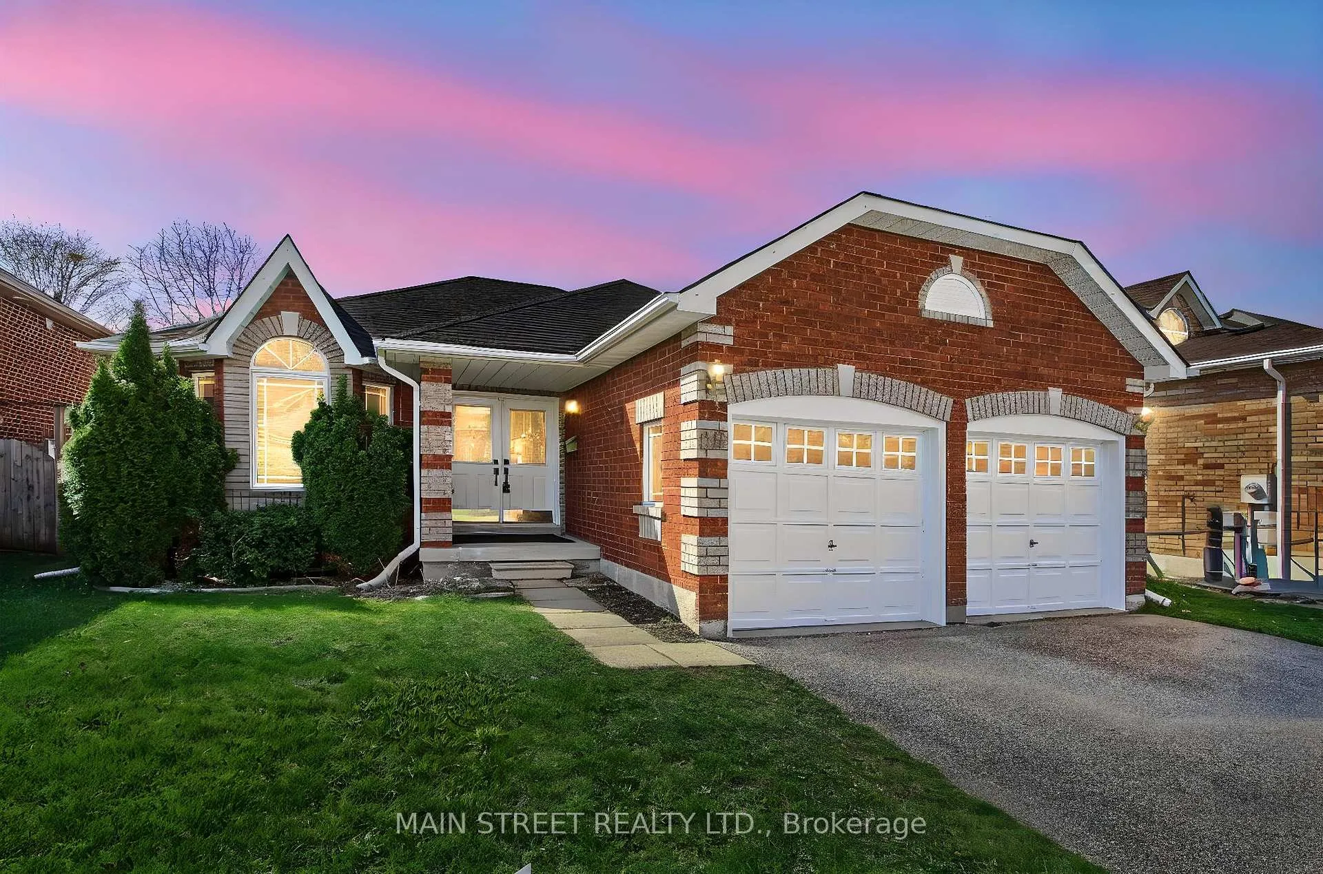 Photo 2 of 68 Wrendale Crescent, Georgina, Keswick South — HOMEH