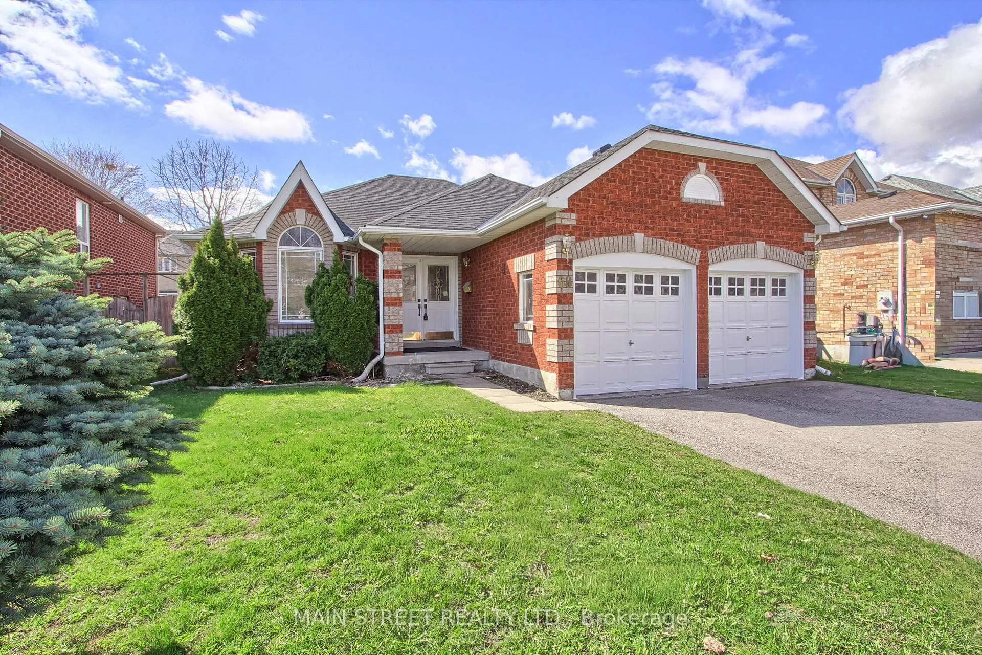 Photo 4 of 68 Wrendale Crescent, Georgina, Keswick South — HOMEH