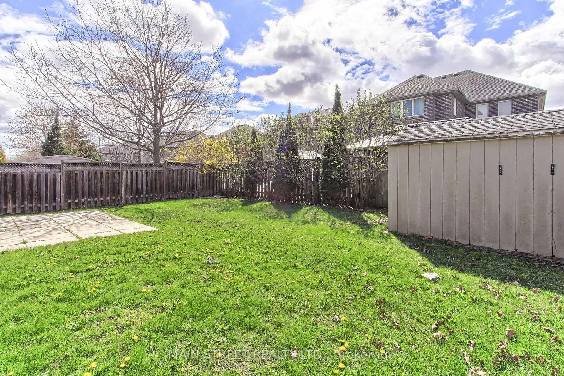 Photo 39 of 68 Wrendale Crescent, Georgina, Keswick South — HOMEH