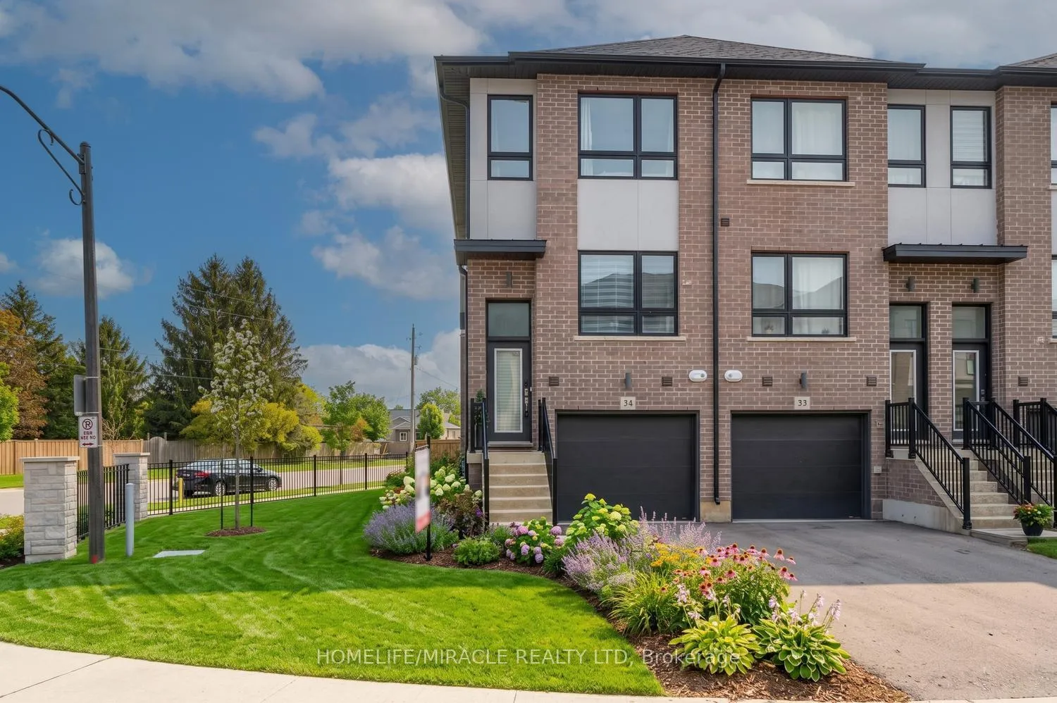 Photo 1 of Unit 34, 720 Grey Street, Brantford, Echo Place — HOMEH