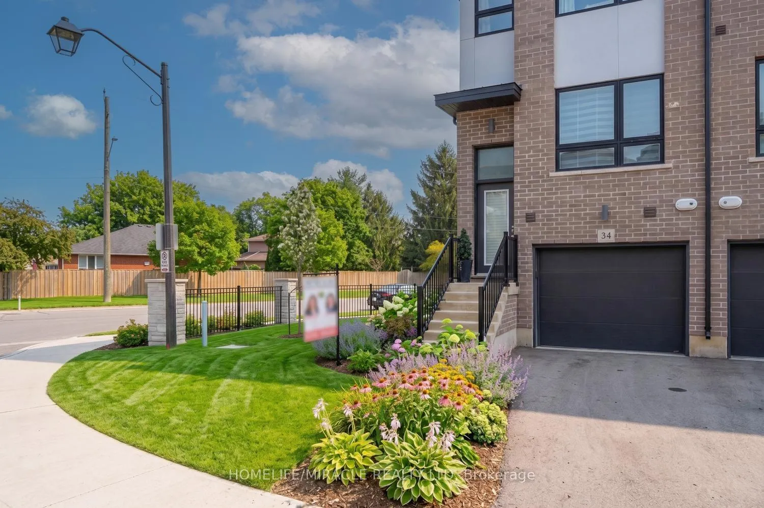 Photo 2 of Unit 34, 720 Grey Street, Brantford, Echo Place — HOMEH