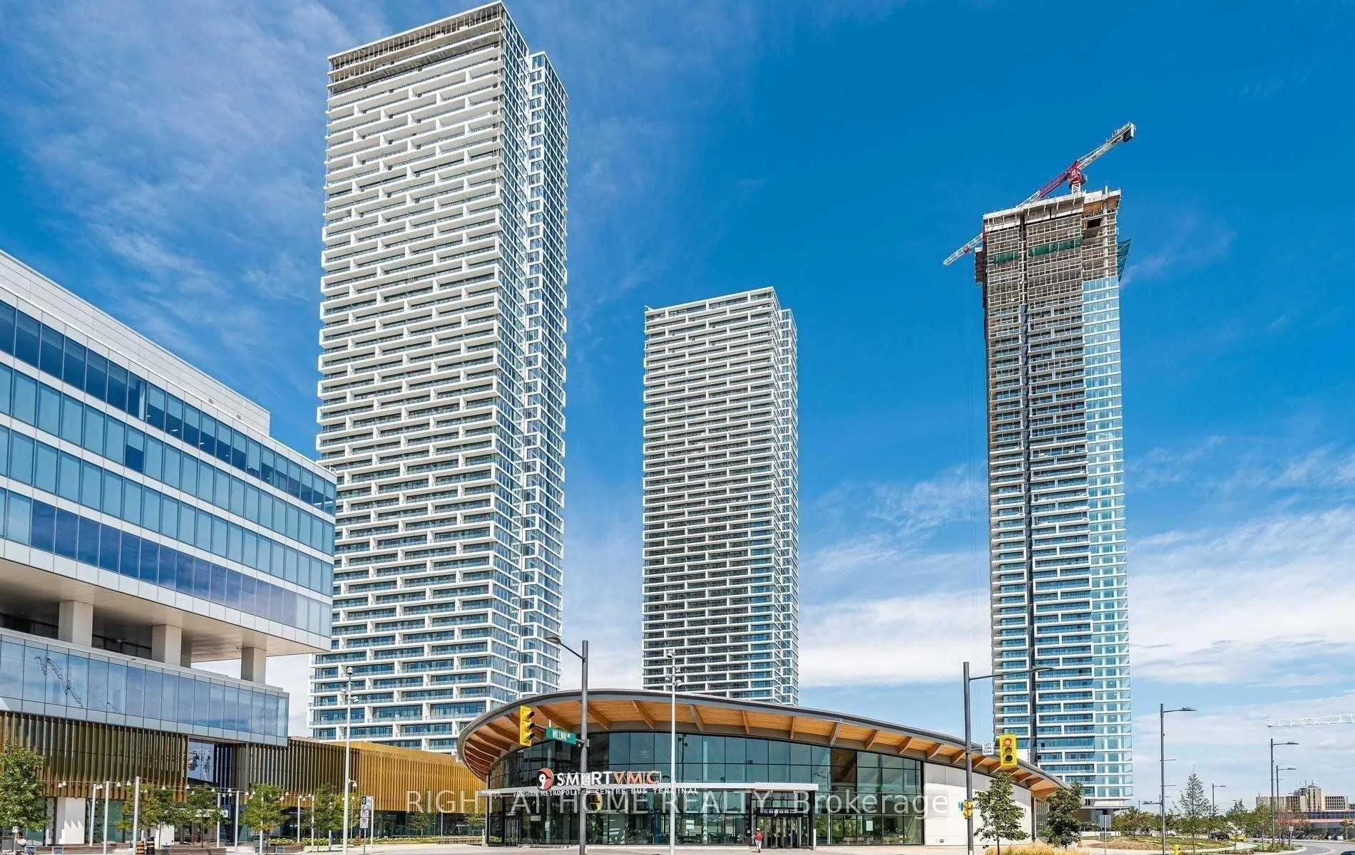 Photo 39 of Unit 4905, 5 Buttermill Avenue, Vaughan, Vaughan Corporate Centre — HOMEH