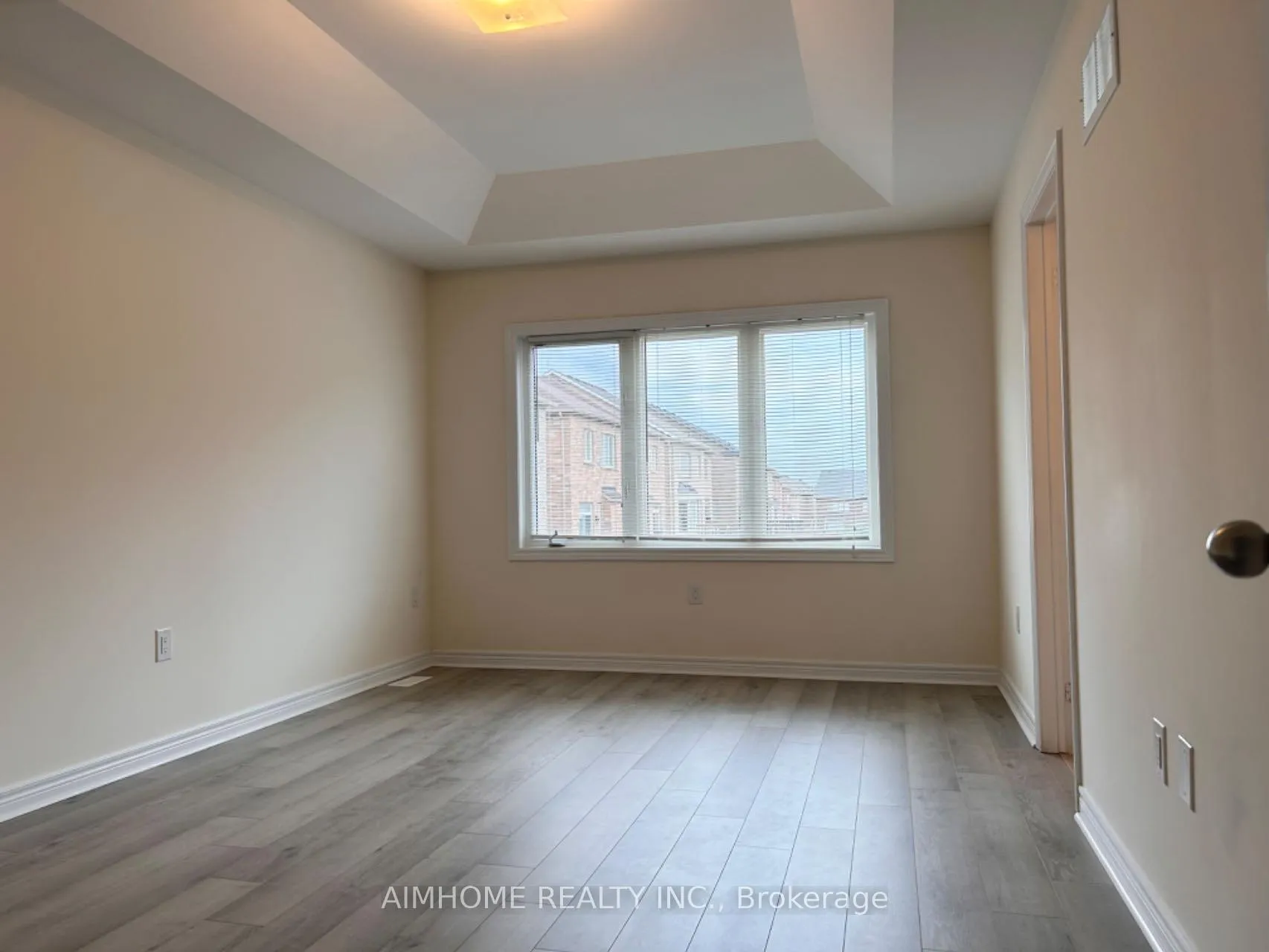 Photo 15 of 202 Harbord Street, Markham, Berczy — HOMEH