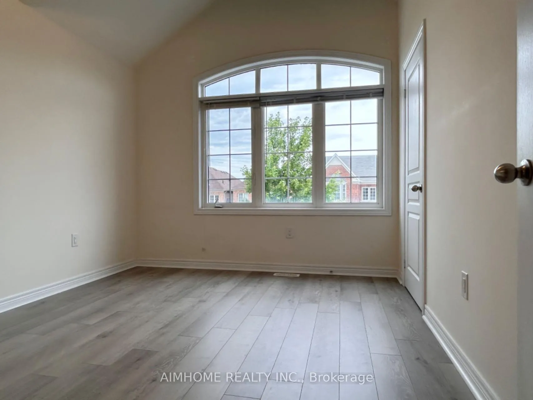 Photo 25 of 202 Harbord Street, Markham, Berczy — HOMEH