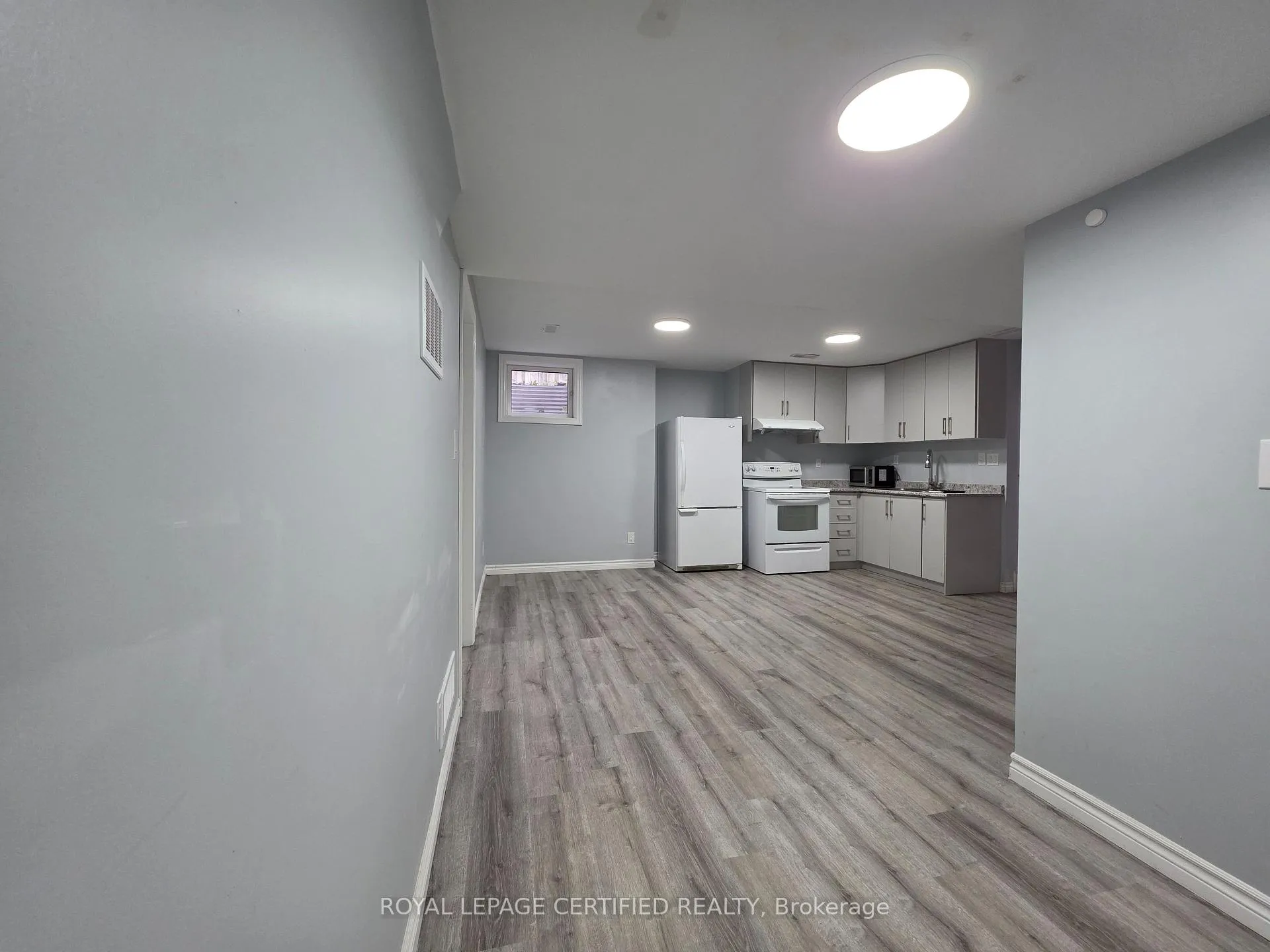 Photo 4 of Unit Basement, 100 Chase Crescent, Cambridge, Silver Heights — HOMEH