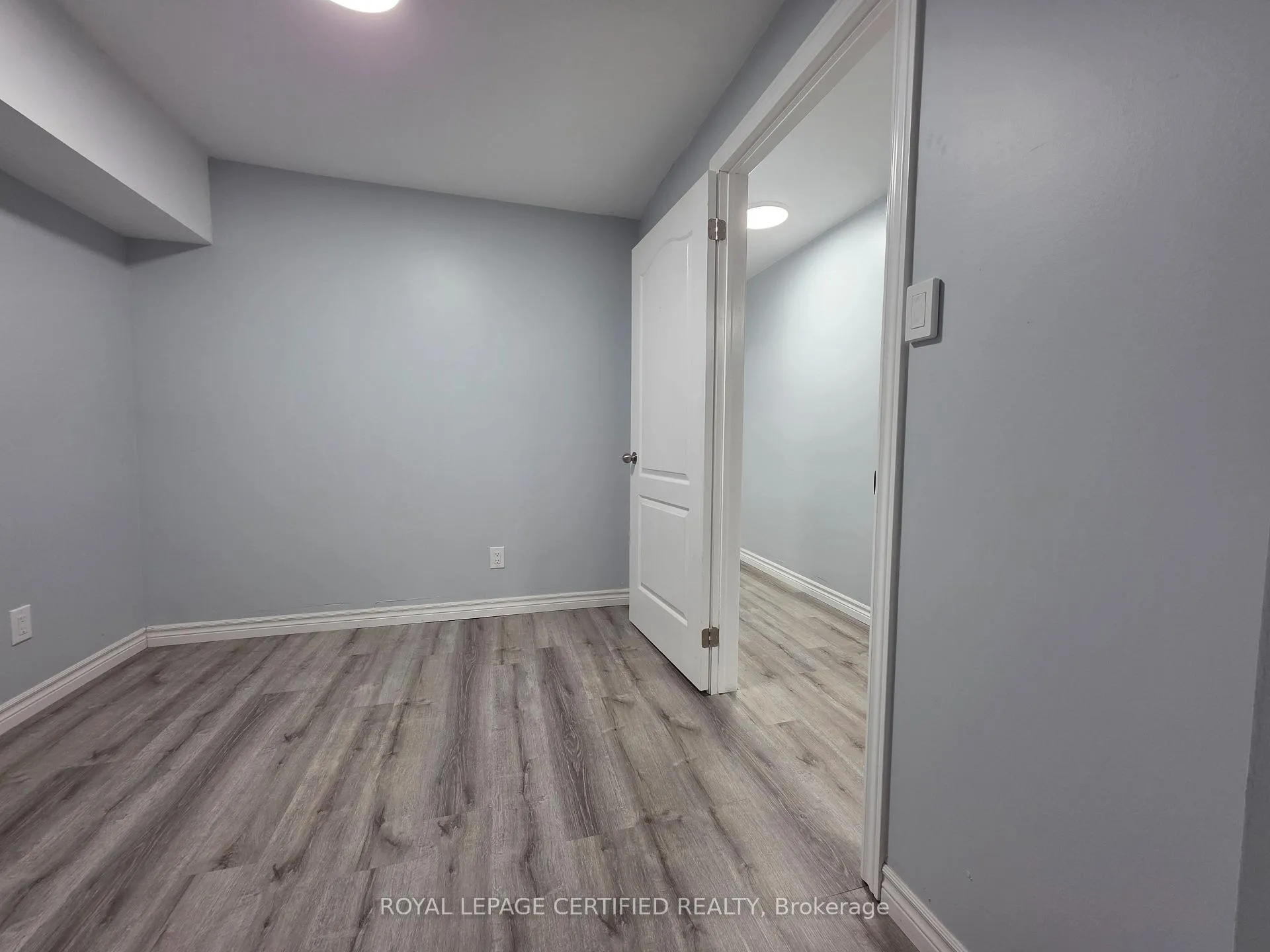 Photo 6 of Unit Basement, 100 Chase Crescent, Cambridge, Silver Heights — HOMEH