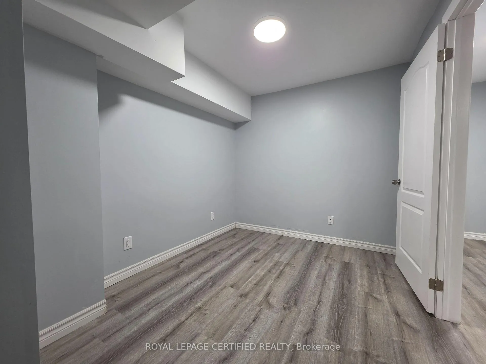 Photo 7 of Unit Basement, 100 Chase Crescent, Cambridge, Silver Heights — HOMEH