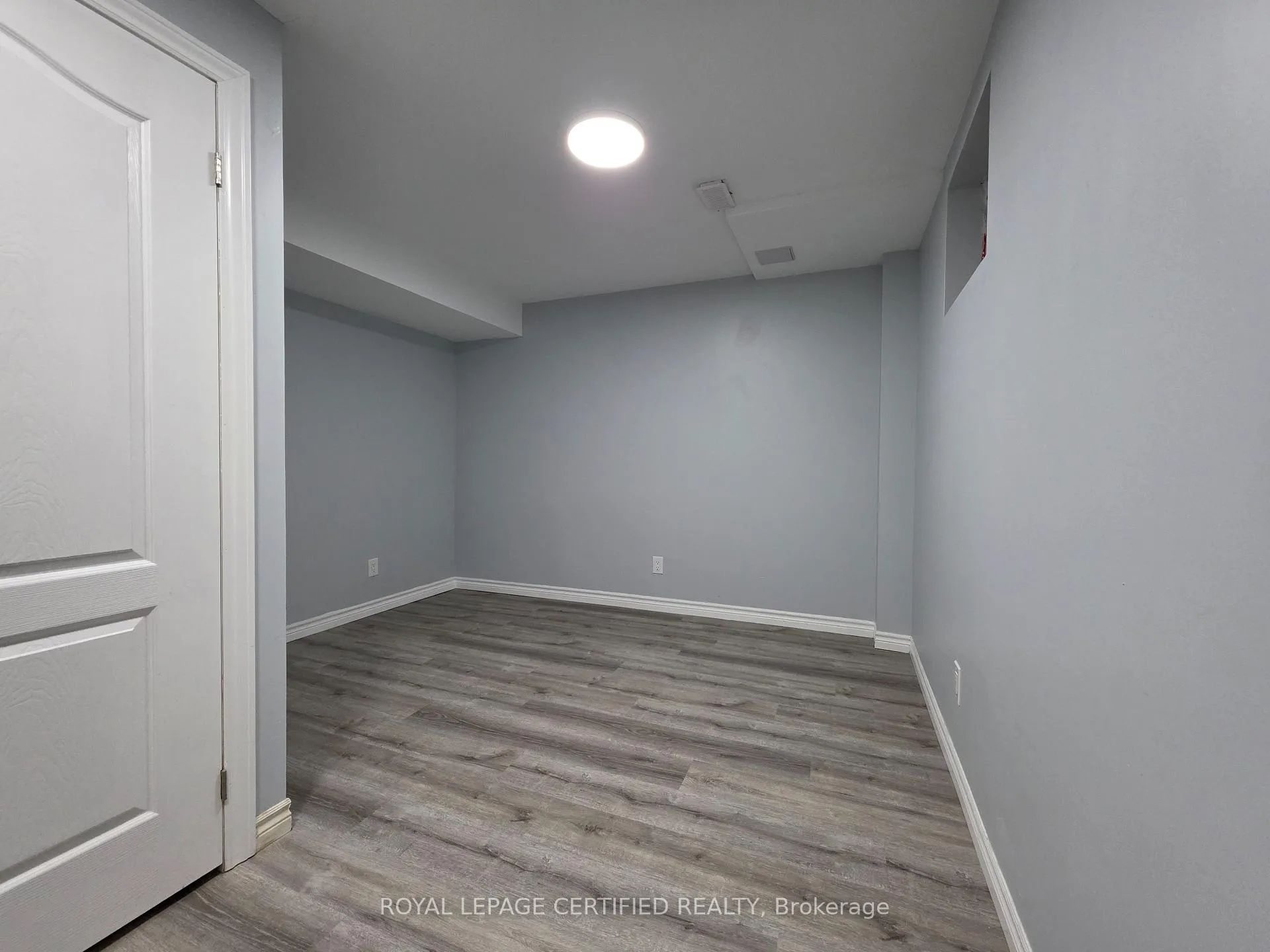 Photo 8 of Unit Basement, 100 Chase Crescent, Cambridge, Silver Heights — HOMEH
