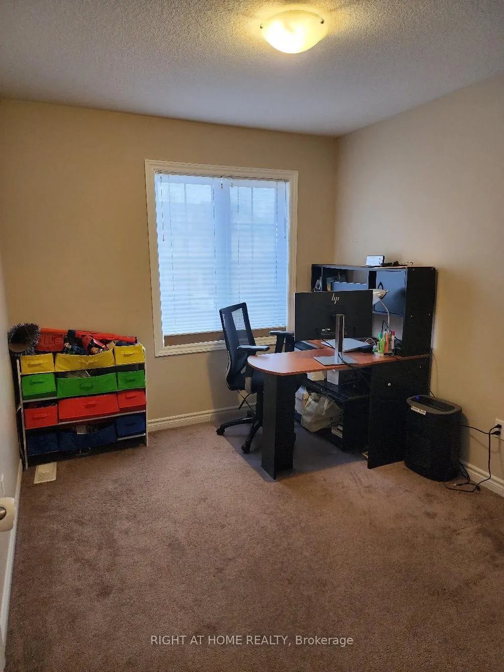 Photo 17 of 49 curzon Crescent, Guelph, Willow West/Sugarbush/West Acres — HOMEH