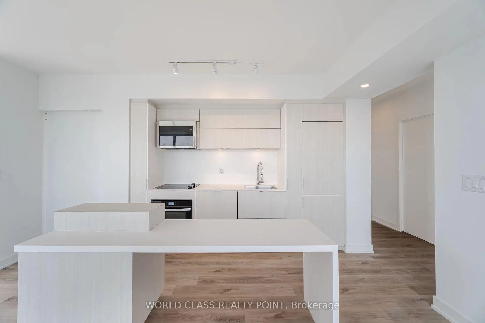 Photo 12 of Unit 1407, 370 Martha Street, Burlington, Brant — HOMEH