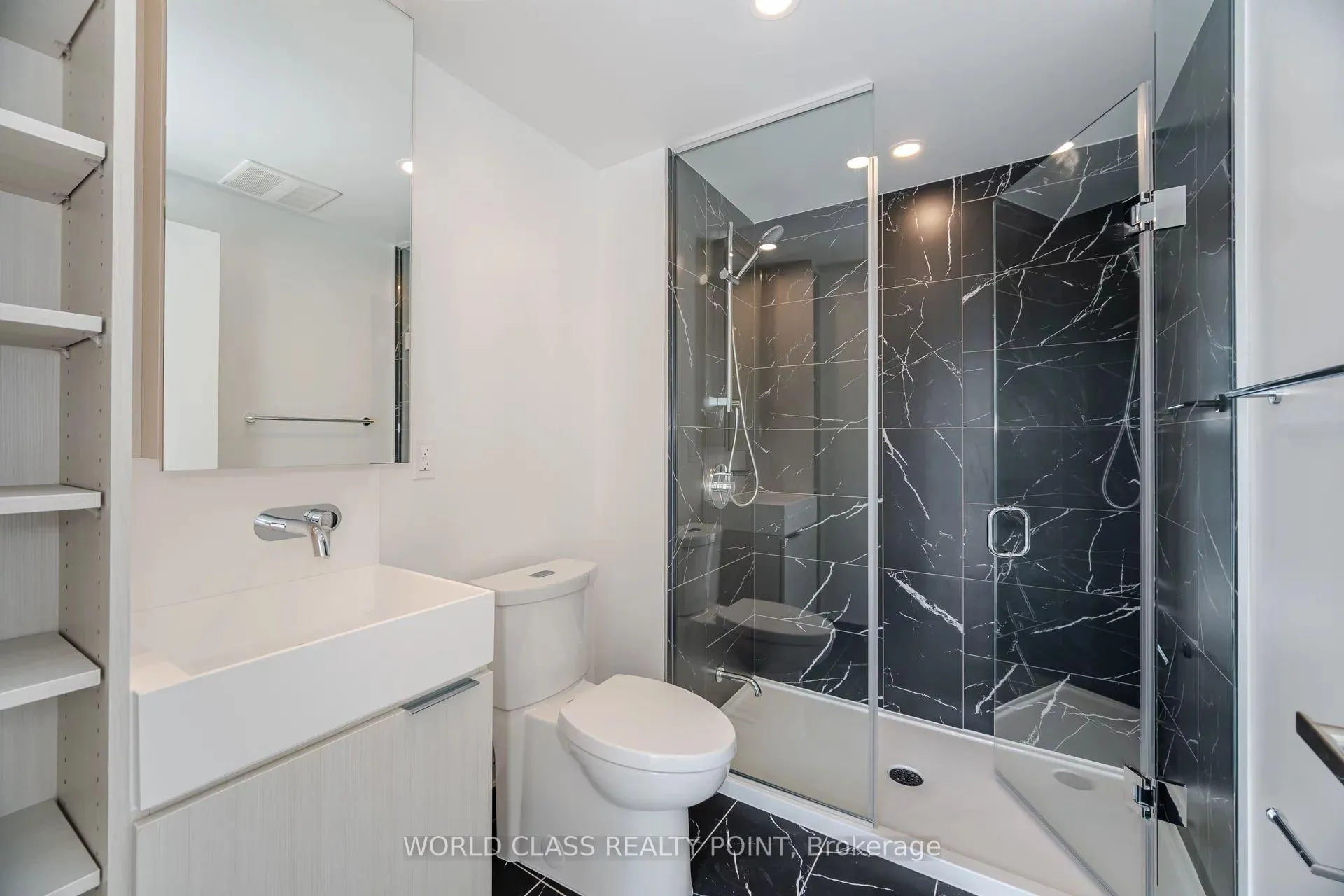 Photo 18 of Unit 1407, 370 Martha Street, Burlington, Brant — HOMEH