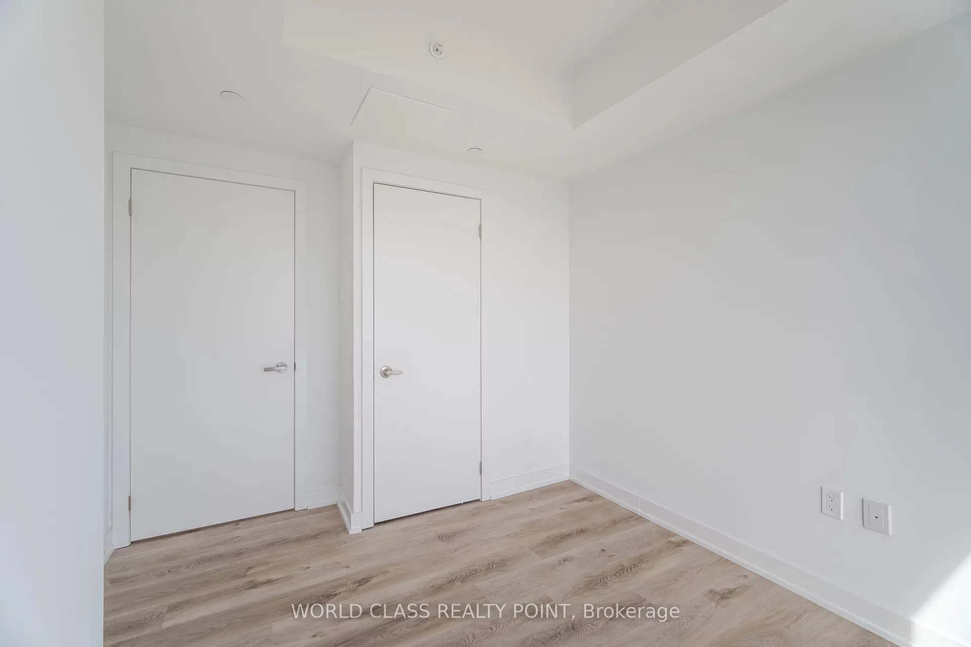 Photo 21 of Unit 1407, 370 Martha Street, Burlington, Brant — HOMEH