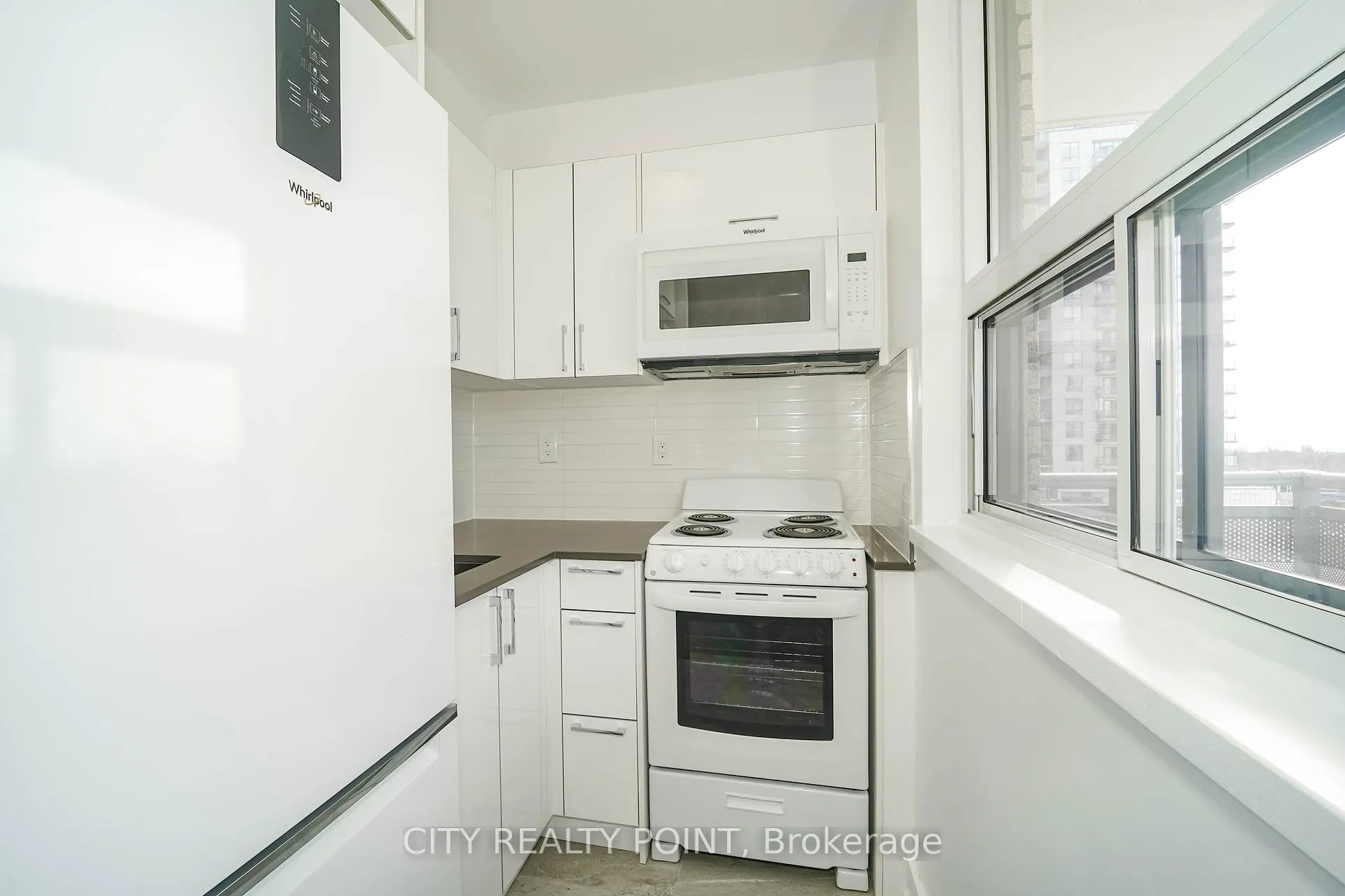 Photo 10 of Unit 301, 1500 Bathurst Street, Toronto, Humewood-Cedarvale — HOMEH