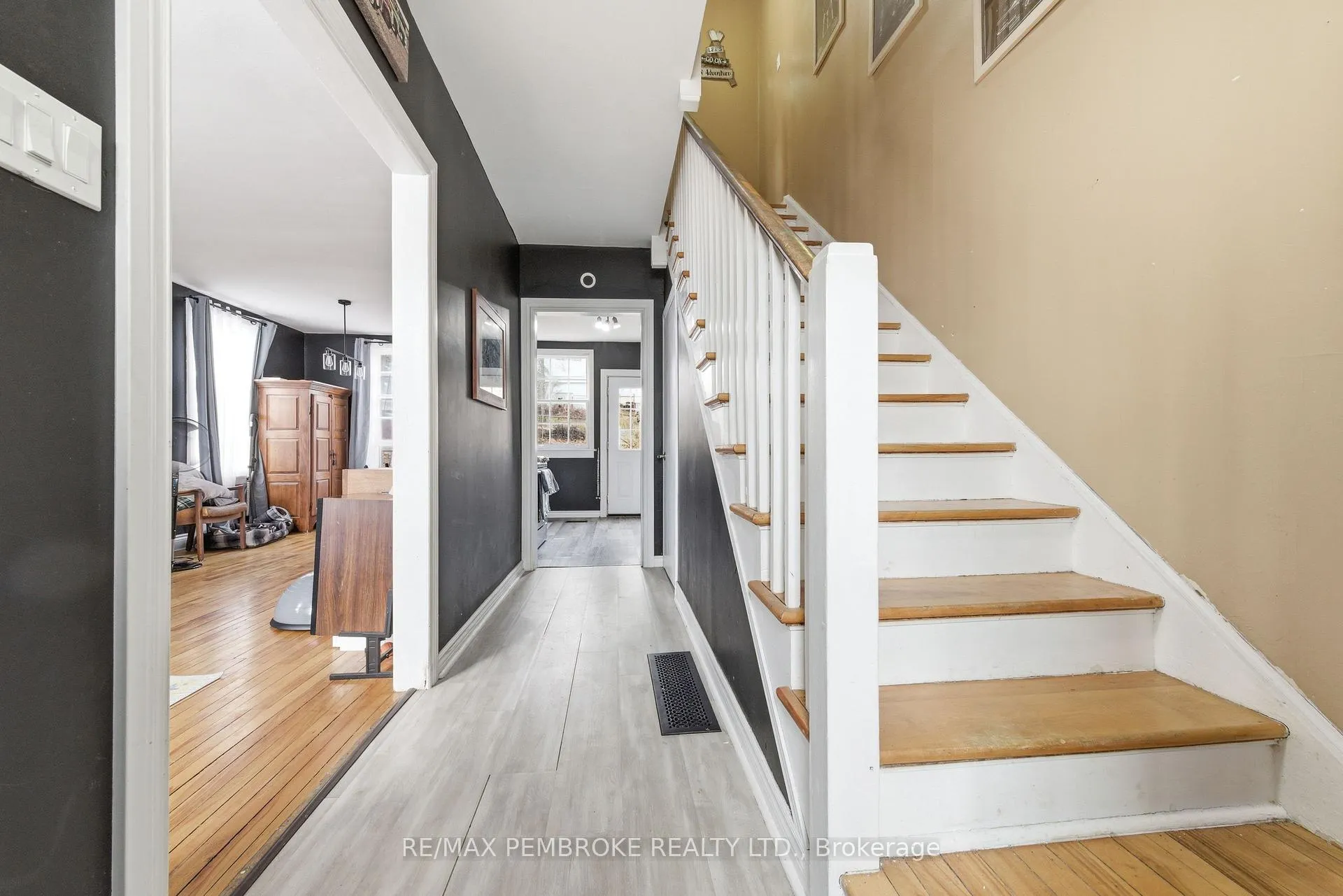 Photo 6 of 67 Alder Crescent, Deep River — HOMEH