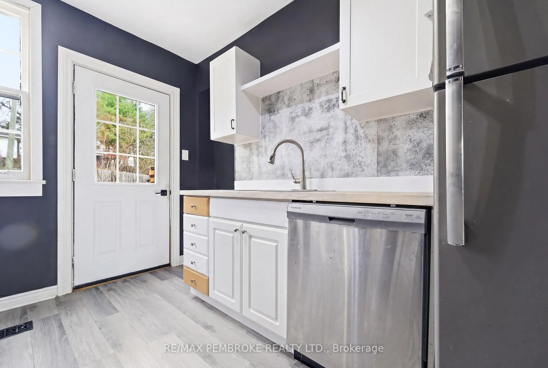 Photo 17 of 67 Alder Crescent, Deep River — HOMEH