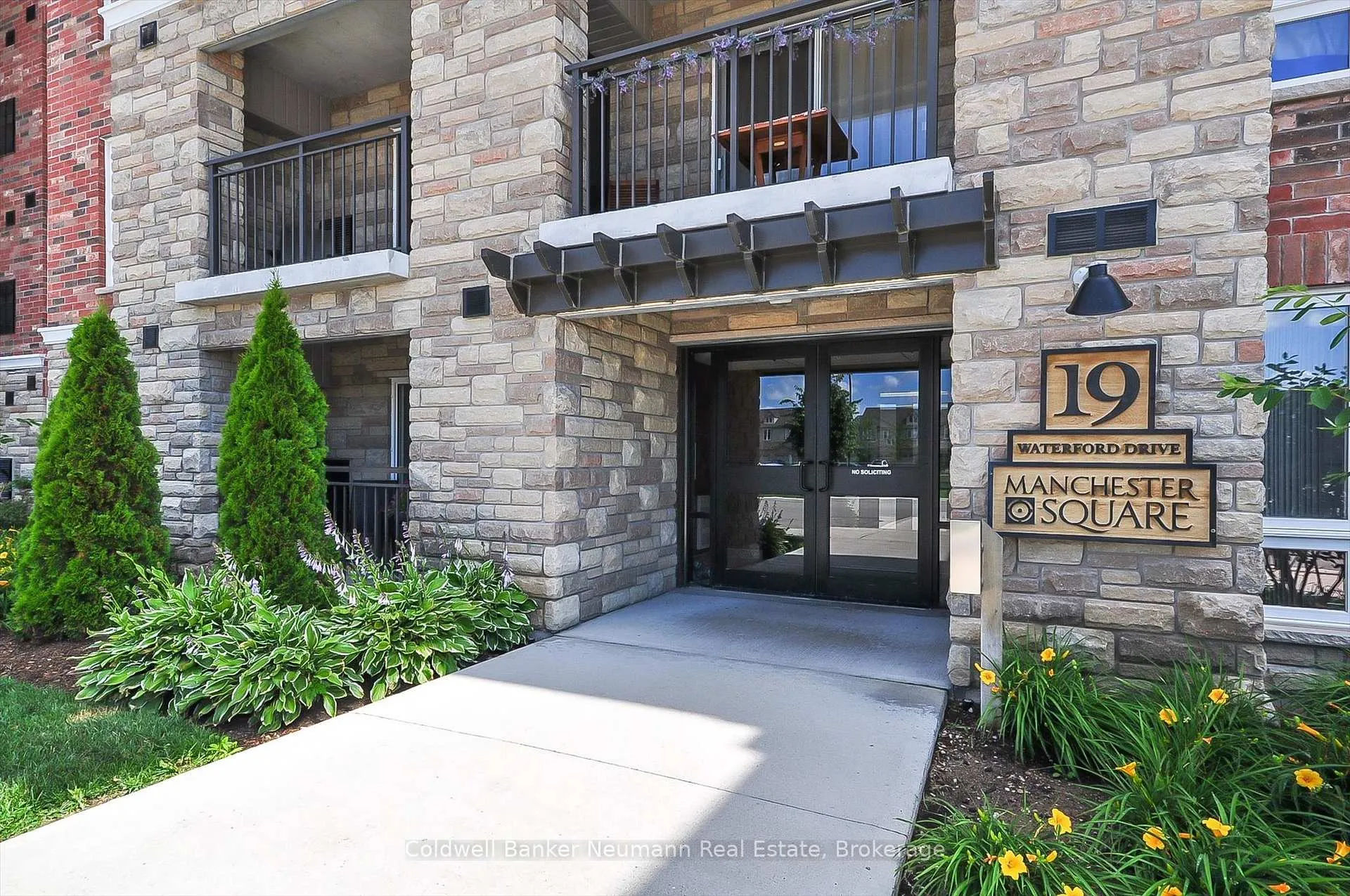 Photo 2 of Unit 109, 19 Waterford Drive, Guelph, Pineridge/Westminster Woods — HOMEH