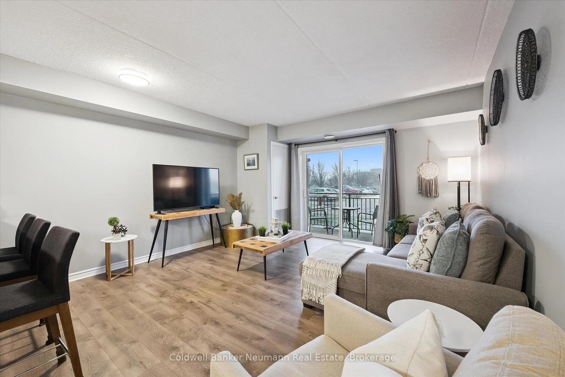 Photo 4 of Unit 109, 19 Waterford Drive, Guelph, Pineridge/Westminster Woods — HOMEH