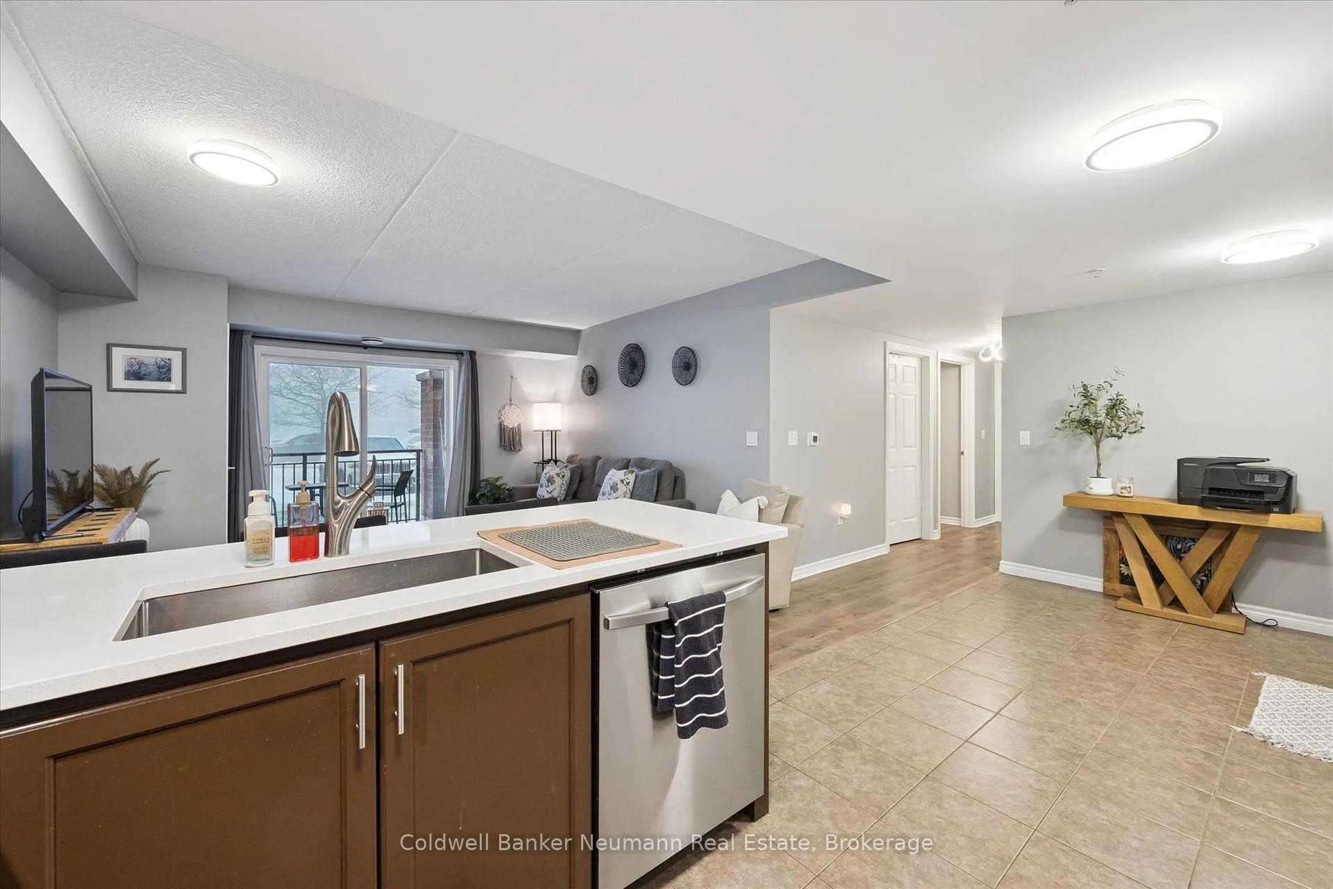 Photo 9 of Unit 109, 19 Waterford Drive, Guelph, Pineridge/Westminster Woods — HOMEH