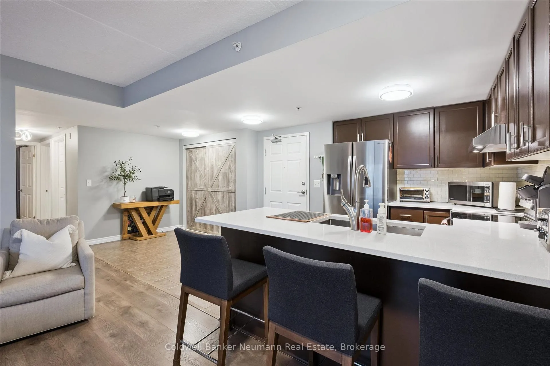 Photo 10 of Unit 109, 19 Waterford Drive, Guelph, Pineridge/Westminster Woods — HOMEH
