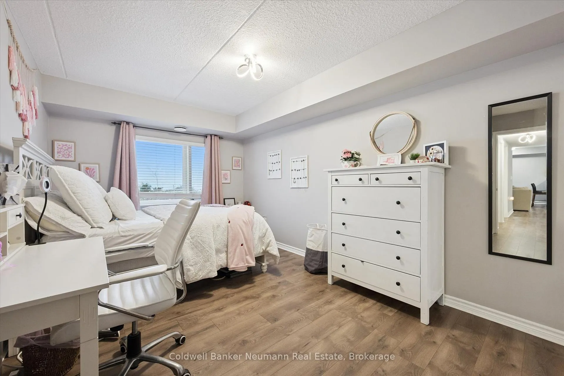 Photo 11 of Unit 109, 19 Waterford Drive, Guelph, Pineridge/Westminster Woods — HOMEH