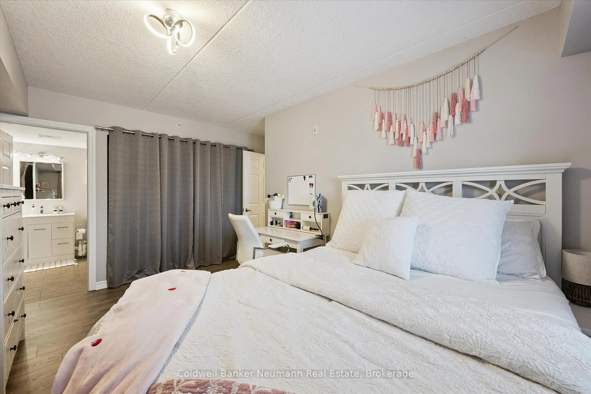 Photo 12 of Unit 109, 19 Waterford Drive, Guelph, Pineridge/Westminster Woods — HOMEH