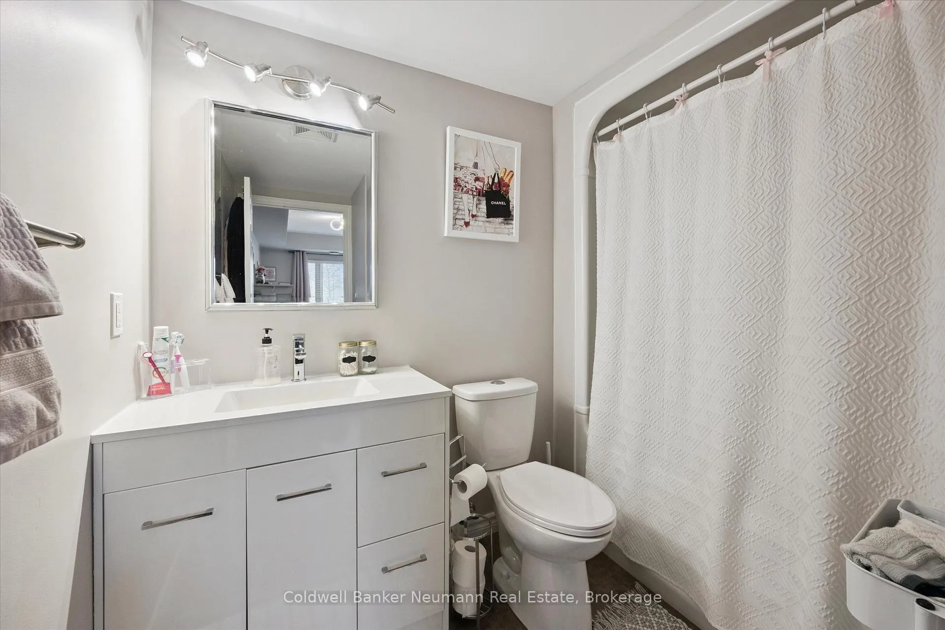 Photo 13 of Unit 109, 19 Waterford Drive, Guelph, Pineridge/Westminster Woods — HOMEH