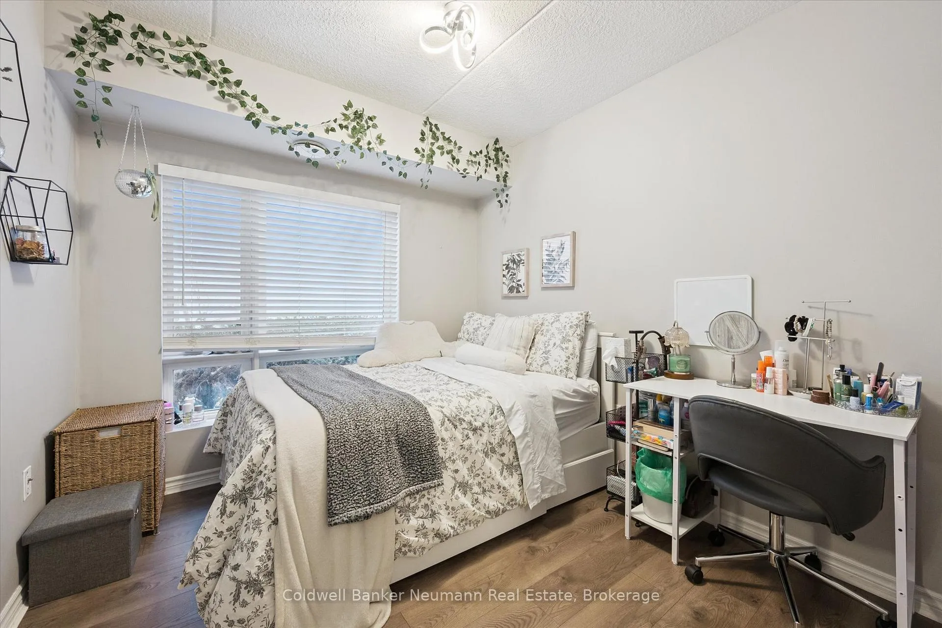 Photo 14 of Unit 109, 19 Waterford Drive, Guelph, Pineridge/Westminster Woods — HOMEH