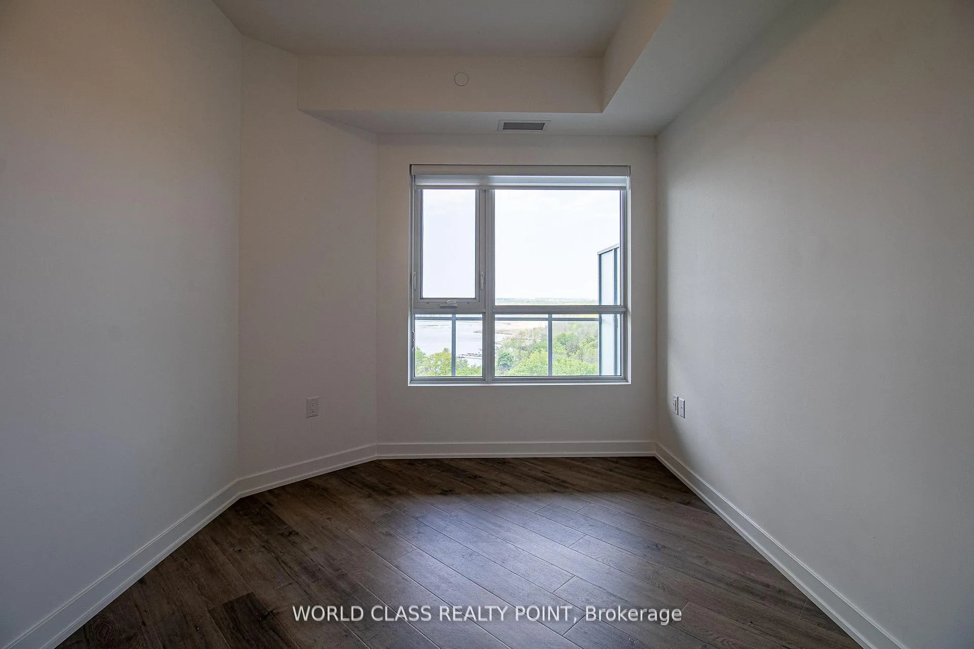 Photo 19 of Unit 1007, 56 Lakeside Terrace, Barrie, Little Lake — HOMEH