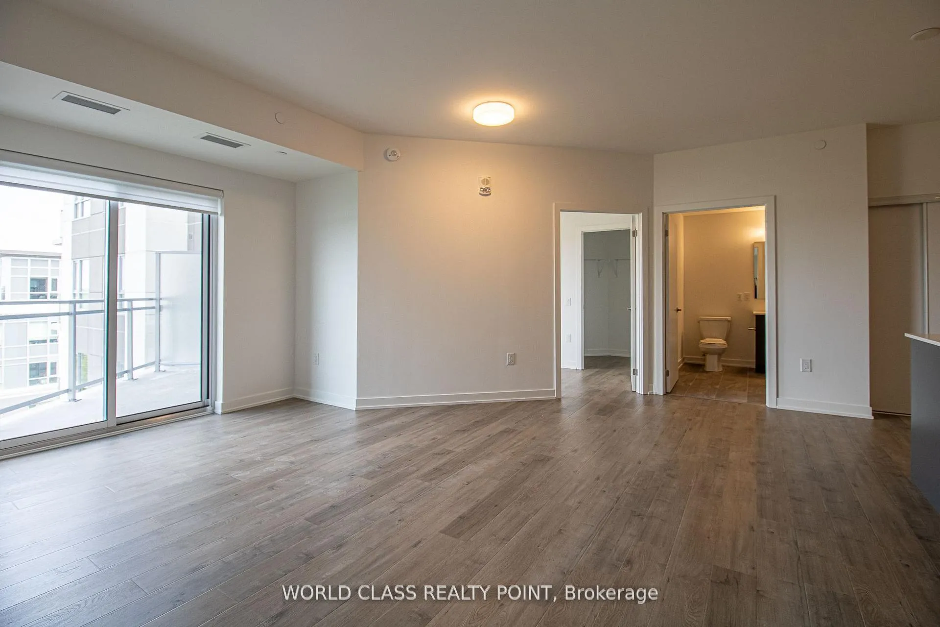 Photo 22 of Unit 1007, 56 Lakeside Terrace, Barrie, Little Lake — HOMEH