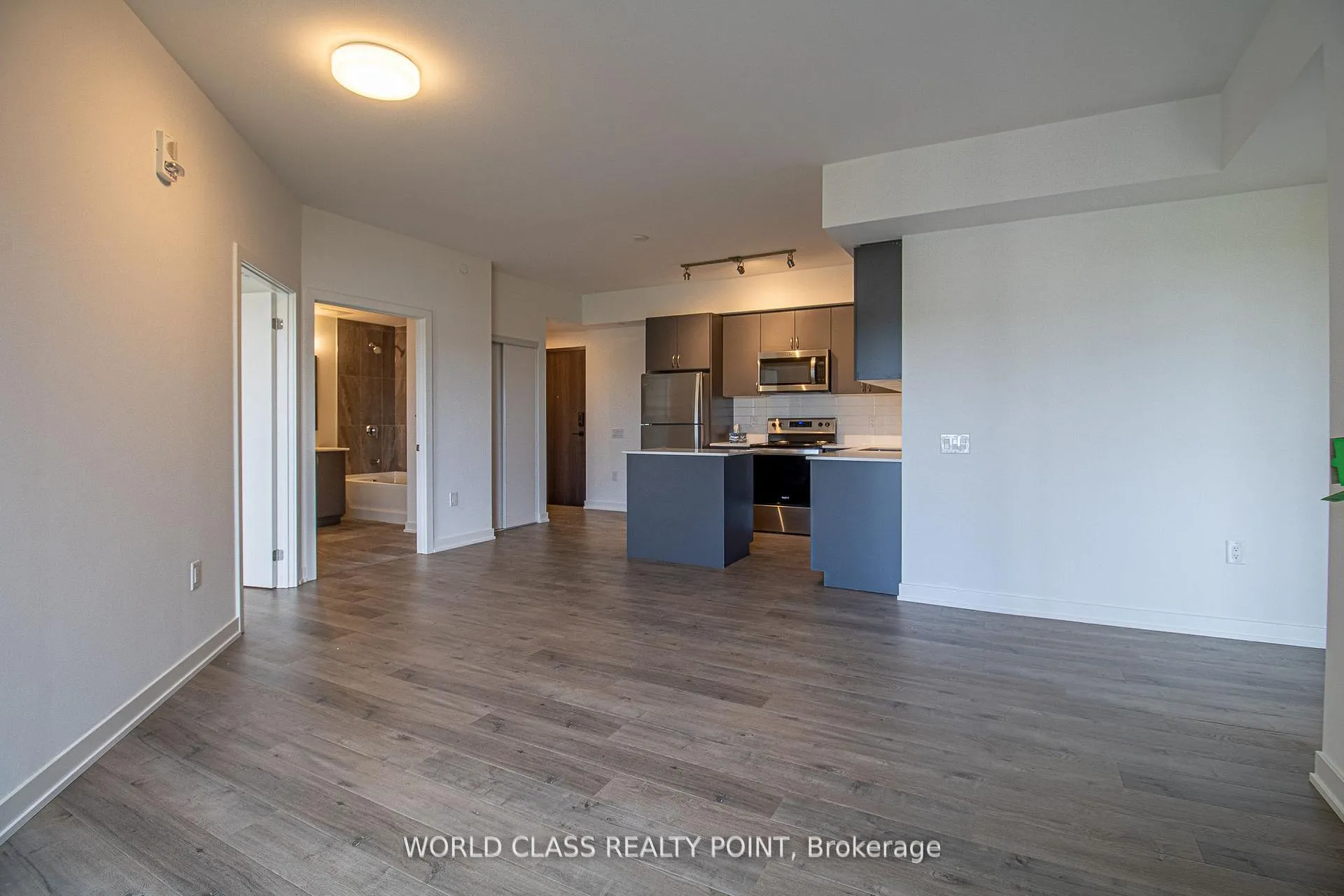 Photo 24 of Unit 1007, 56 Lakeside Terrace, Barrie, Little Lake — HOMEH