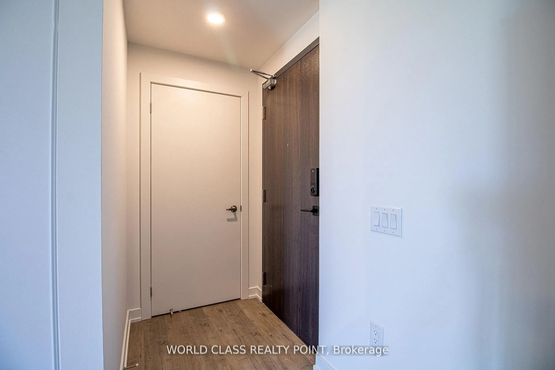 Photo 25 of Unit 1007, 56 Lakeside Terrace, Barrie, Little Lake — HOMEH