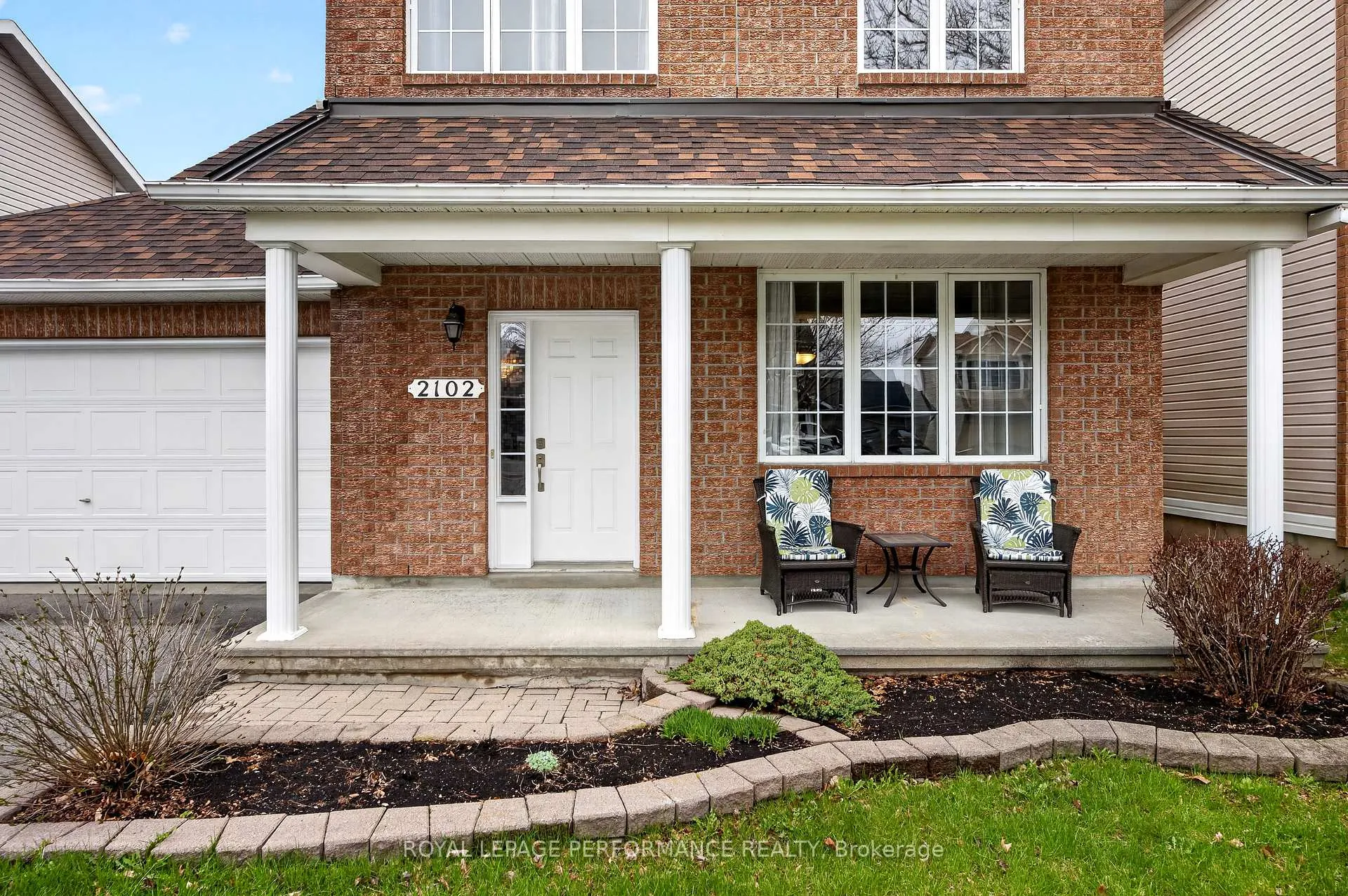 Photo 5 of 2102 Esprit Drive, Ottawa, Avalon East — HOMEH