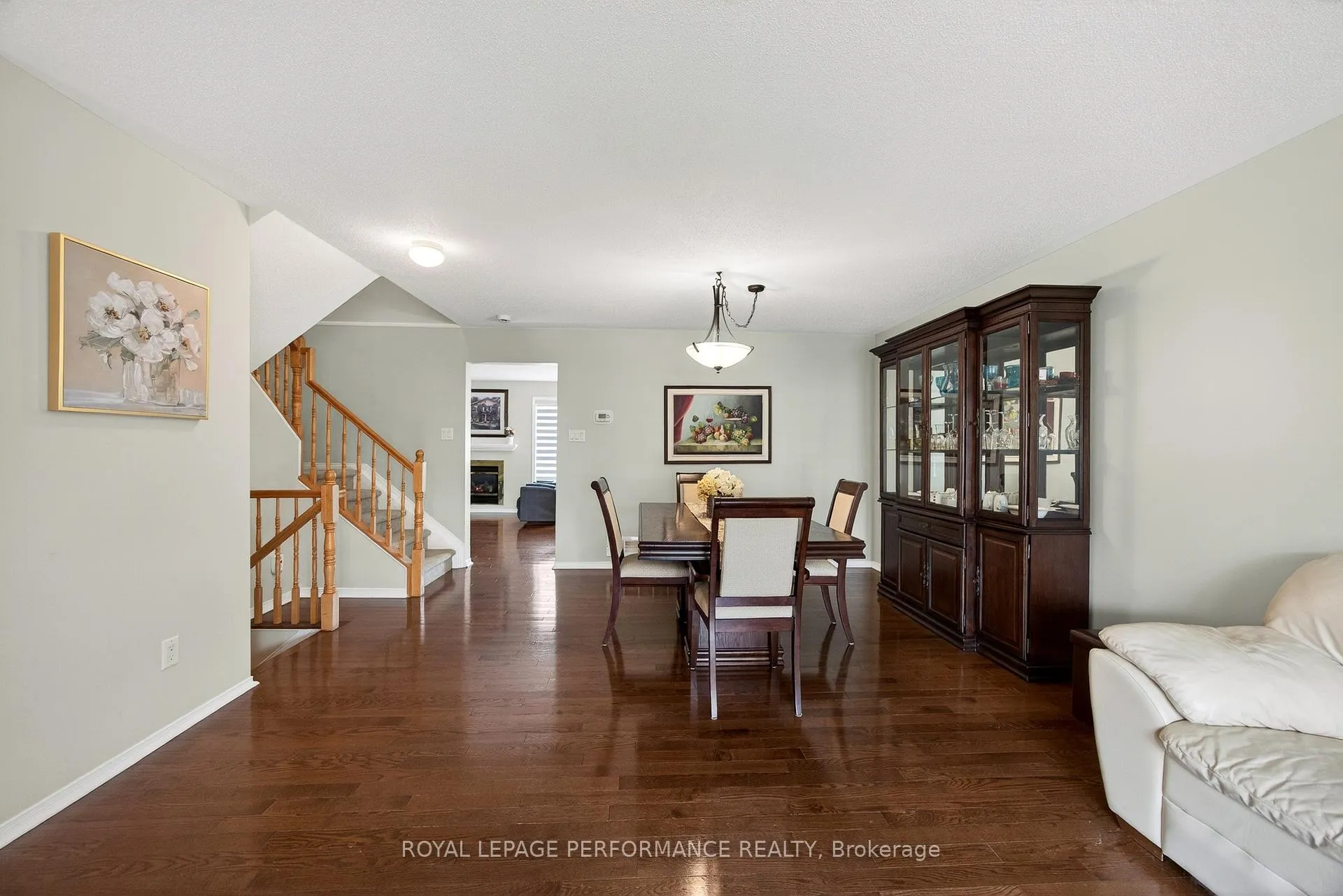 Photo 12 of 2102 Esprit Drive, Ottawa, Avalon East — HOMEH