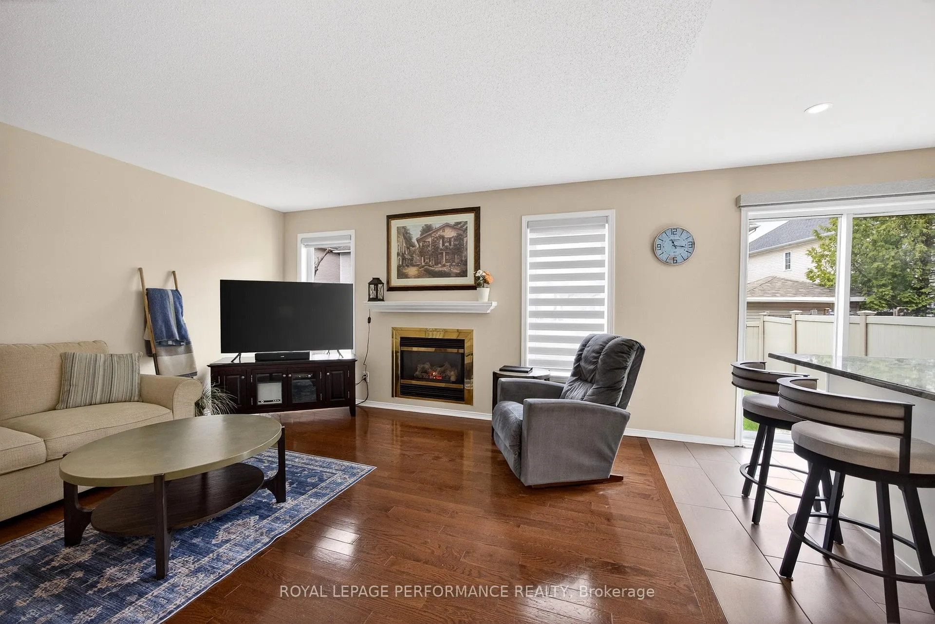 Photo 16 of 2102 Esprit Drive, Ottawa, Avalon East — HOMEH