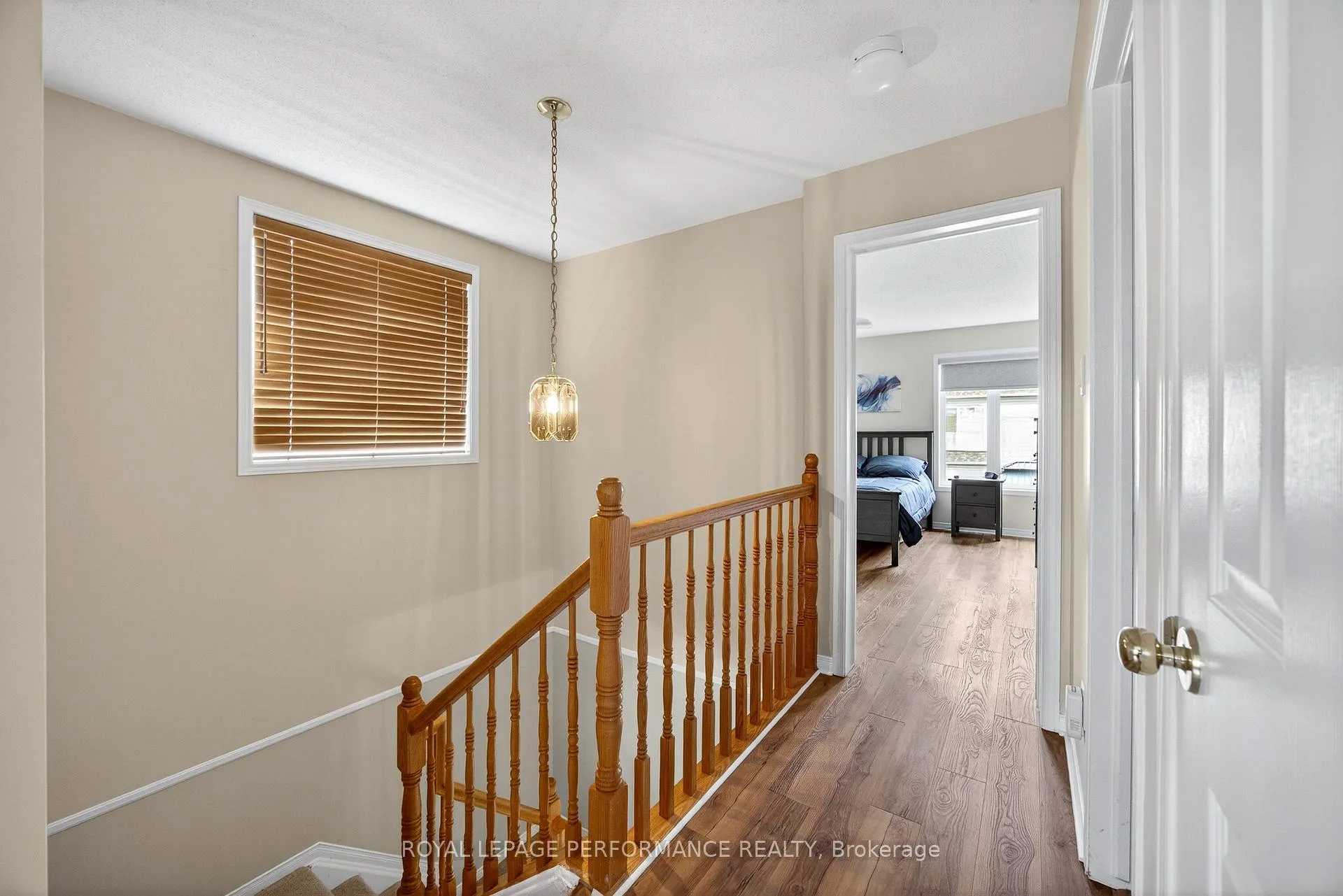 Photo 33 of 2102 Esprit Drive, Ottawa, Avalon East — HOMEH