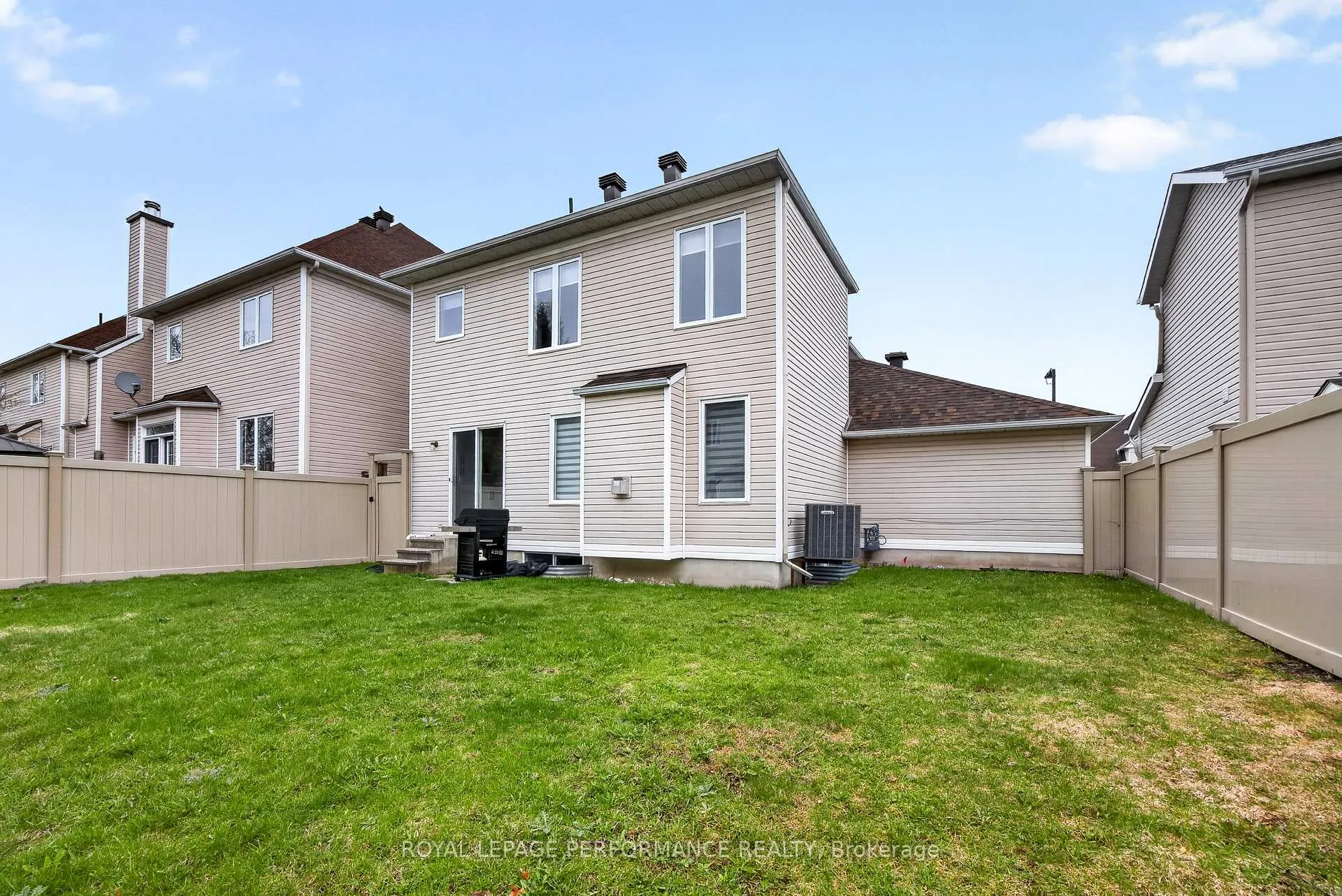 Photo 48 of 2102 Esprit Drive, Ottawa, Avalon East — HOMEH