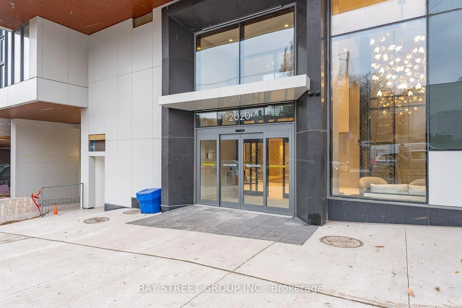 Photo 2 of Unit 735, 2020 Bathurst Street, Toronto, Humewood-Cedarvale — HOMEH