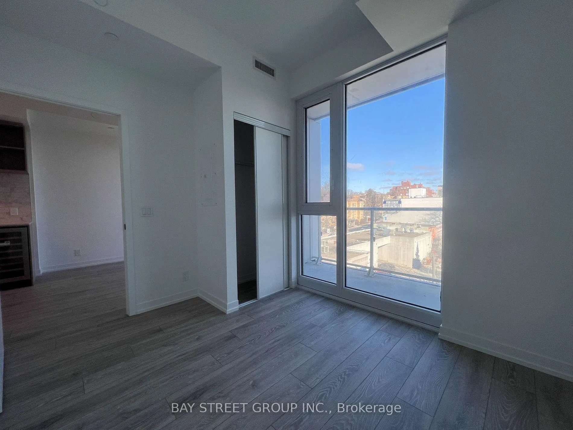 Photo 7 of Unit 735, 2020 Bathurst Street, Toronto, Humewood-Cedarvale — HOMEH