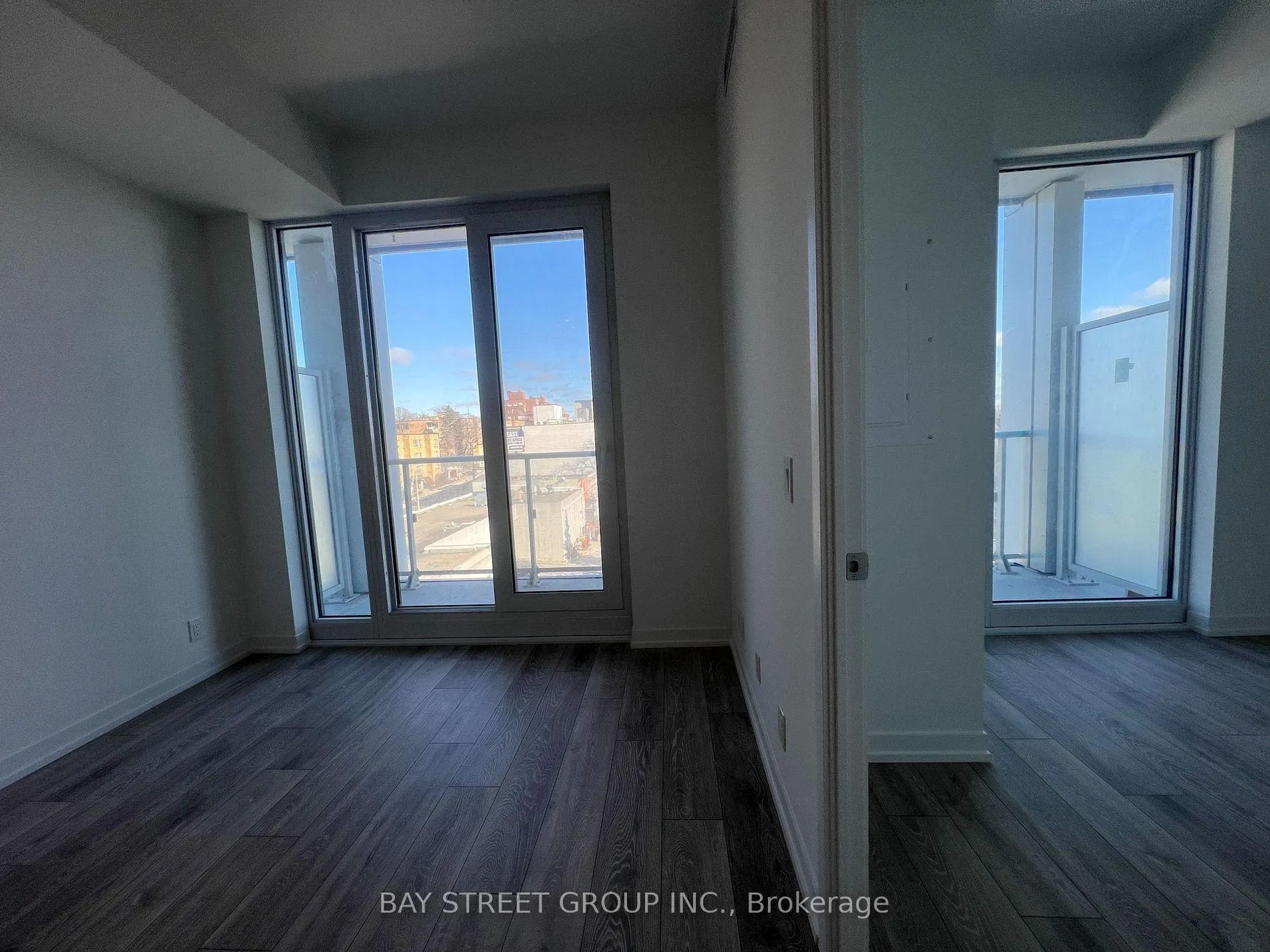 Photo 9 of Unit 735, 2020 Bathurst Street, Toronto, Humewood-Cedarvale — HOMEH