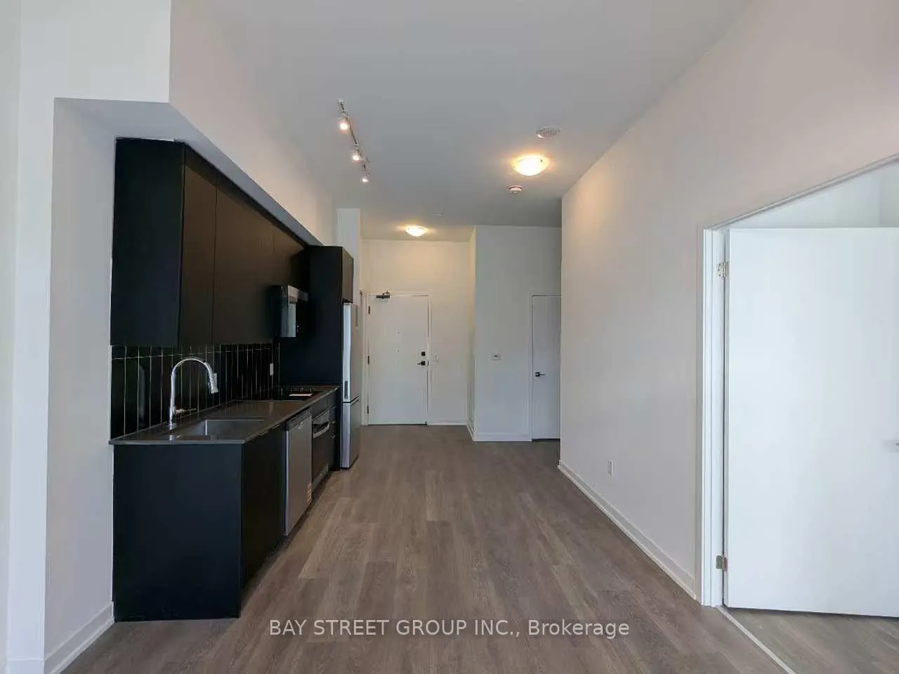 Photo 4 of Unit 2706, 10 Abeja Street, Vaughan, Concord — HOMEH