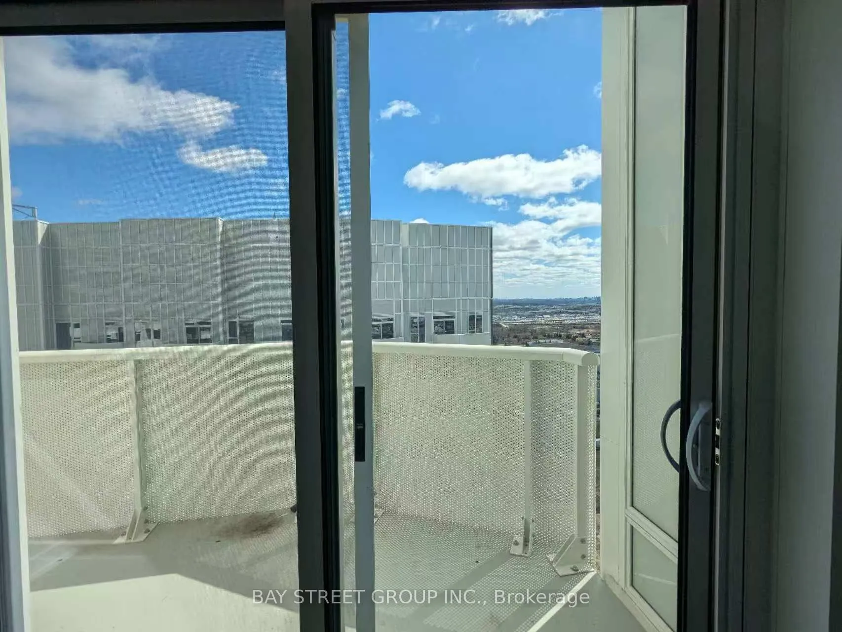 Photo 10 of Unit 2706, 10 Abeja Street, Vaughan, Concord — HOMEH