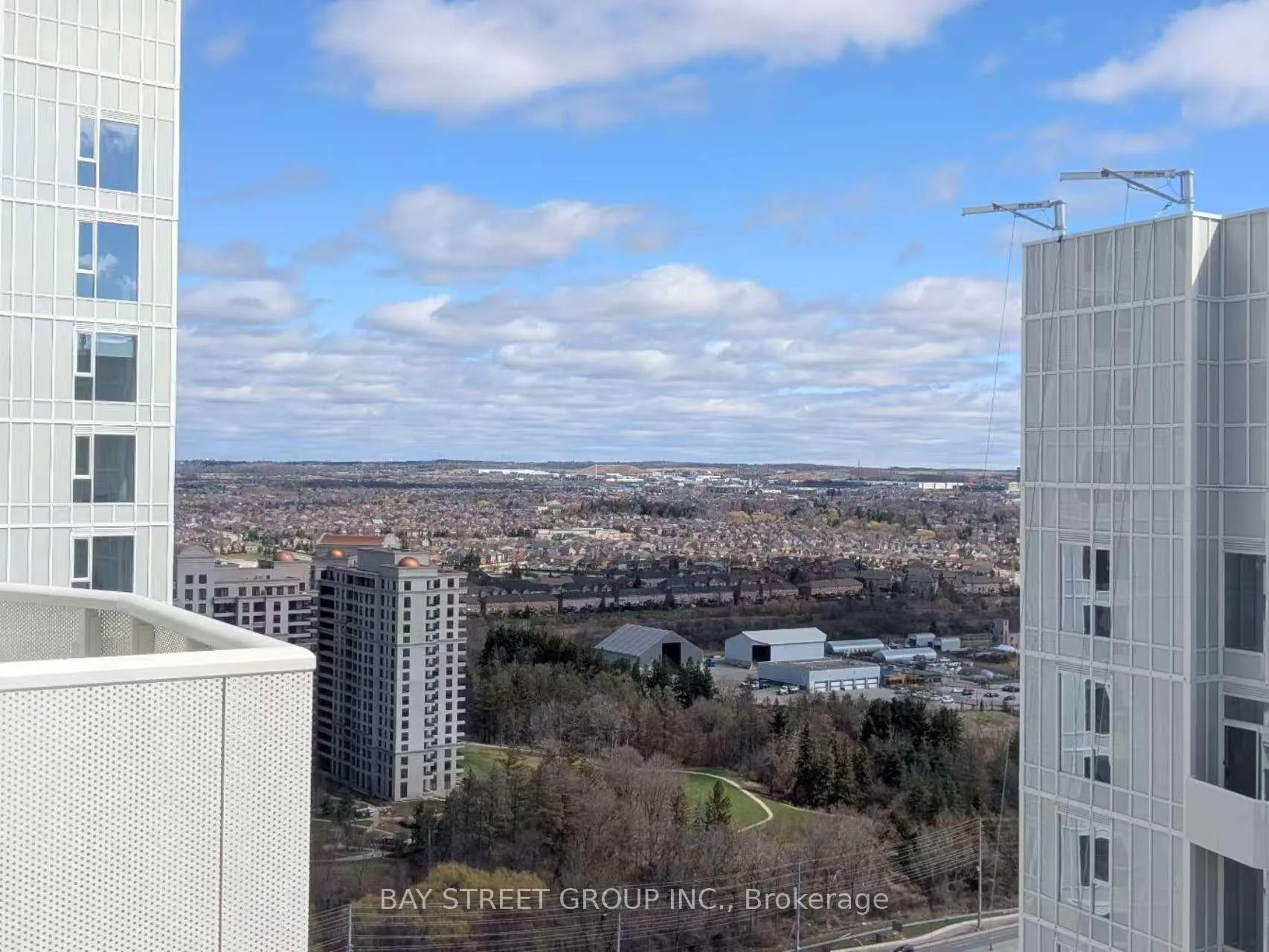 Photo 11 of Unit 2706, 10 Abeja Street, Vaughan, Concord — HOMEH