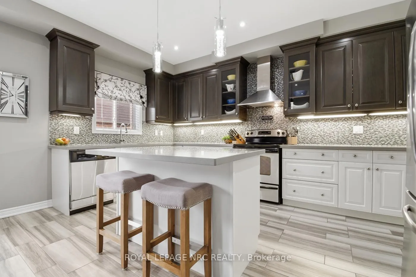 Photo 23 of 9105 White Oak Avenue, Niagara Falls, Lyons Creek — HOMEH
