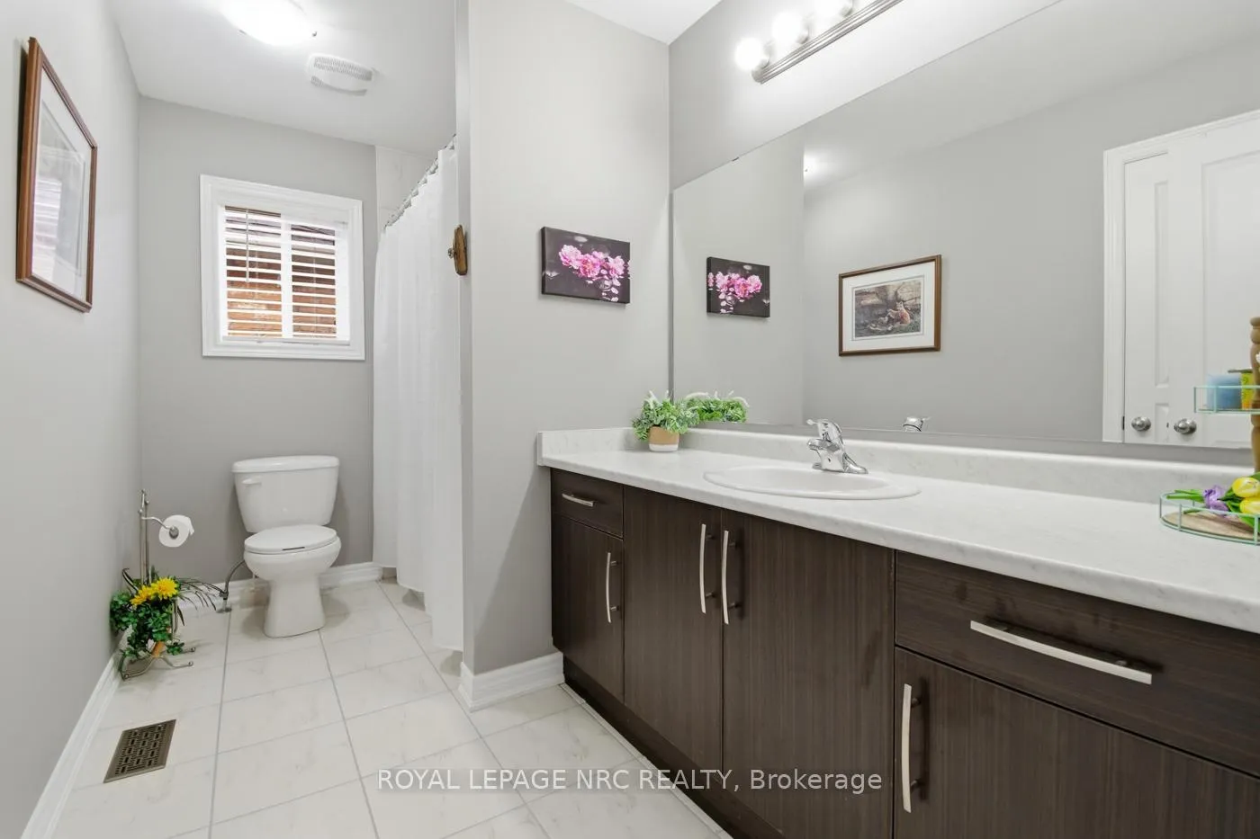Photo 45 of 9105 White Oak Avenue, Niagara Falls, Lyons Creek — HOMEH