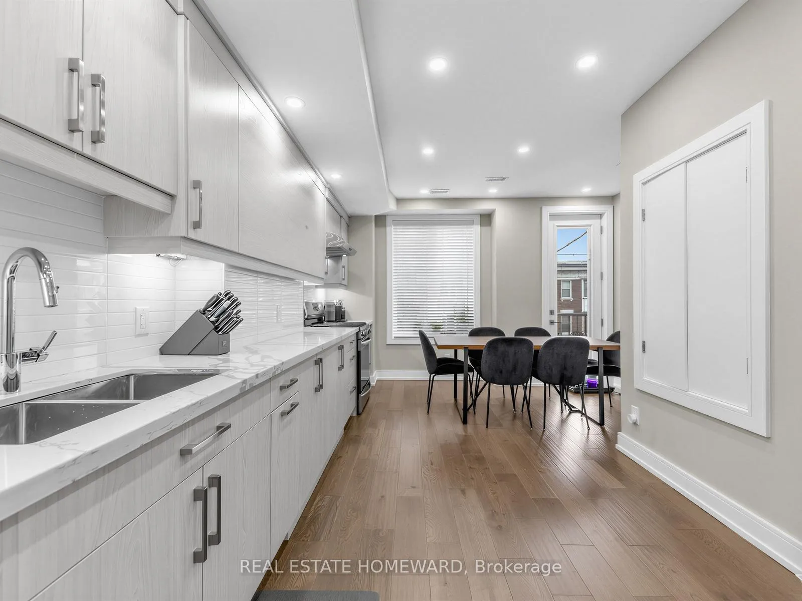 Photo 6 of 133 Cowan Avenue, Toronto, South Parkdale — HOMEH