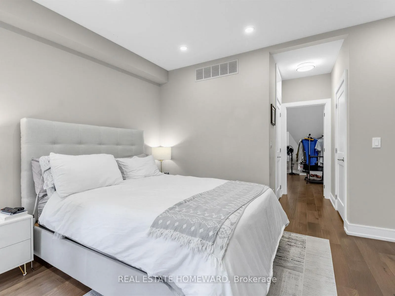 Photo 20 of 133 Cowan Avenue, Toronto, South Parkdale — HOMEH