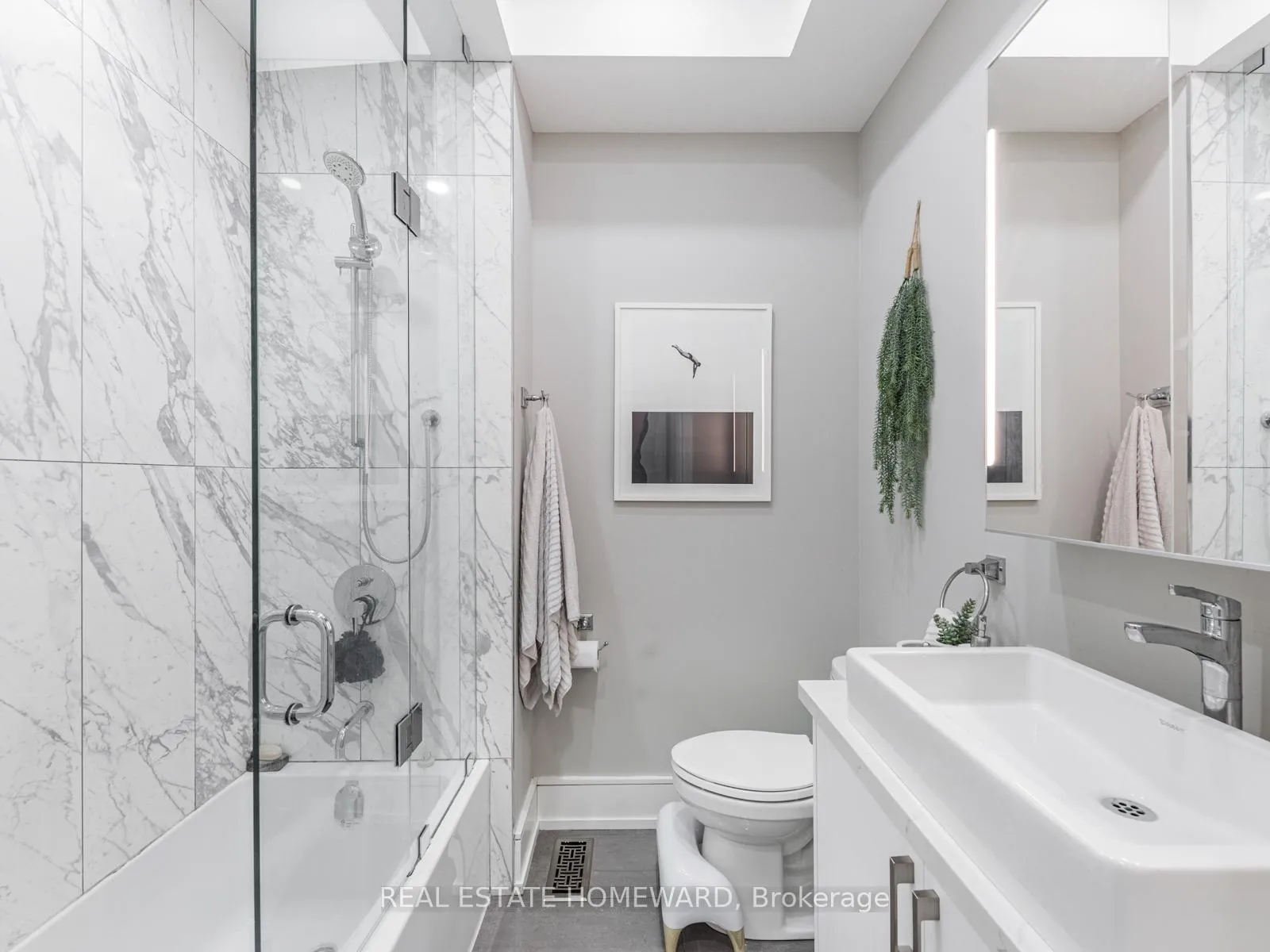 Photo 43 of 133 Cowan Avenue, Toronto, South Parkdale — HOMEH