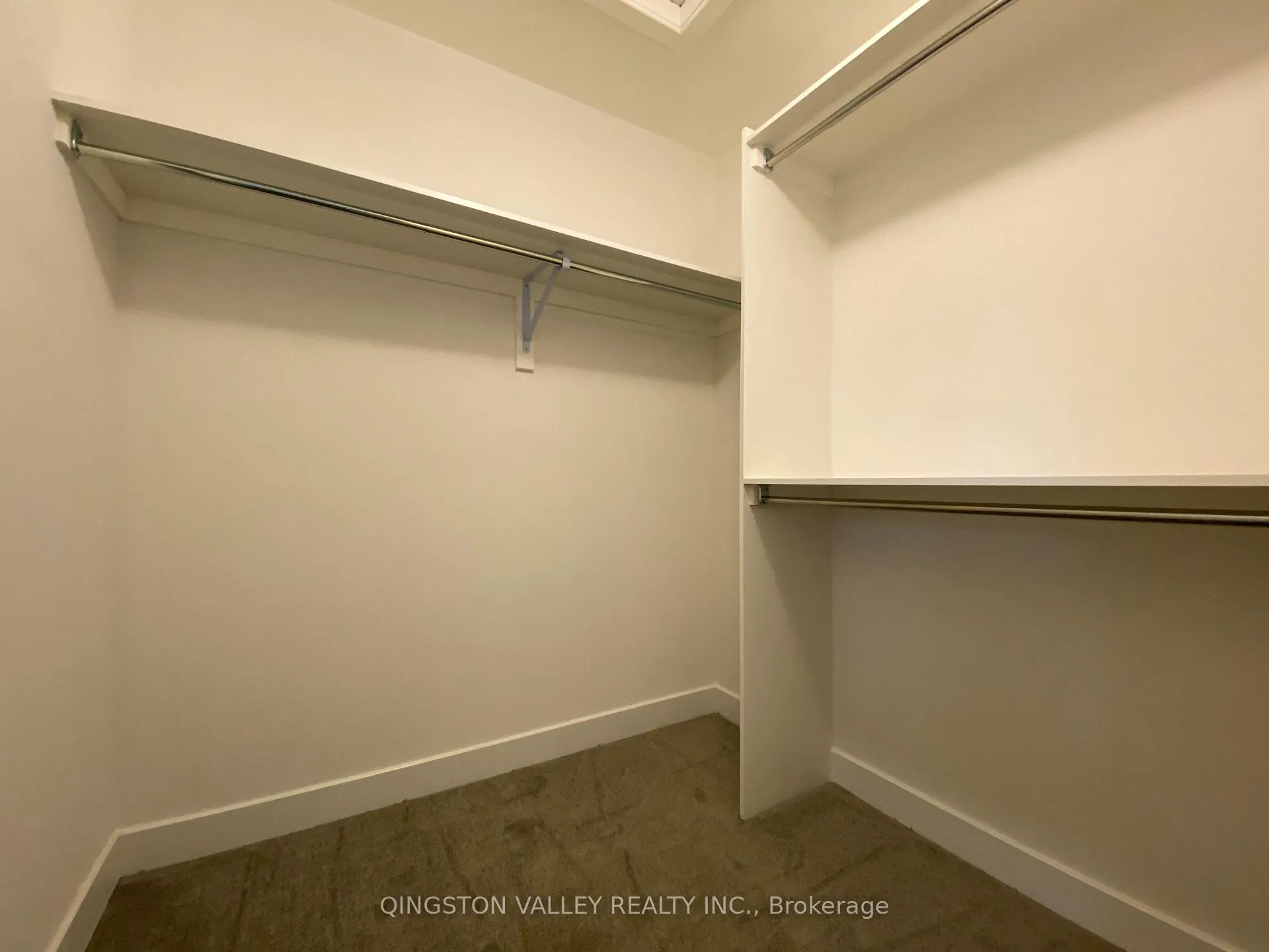 Photo 23 of 58 Overberg Way, Ottawa, Kanata - Emerald Meadows/Trailwest — HOMEH