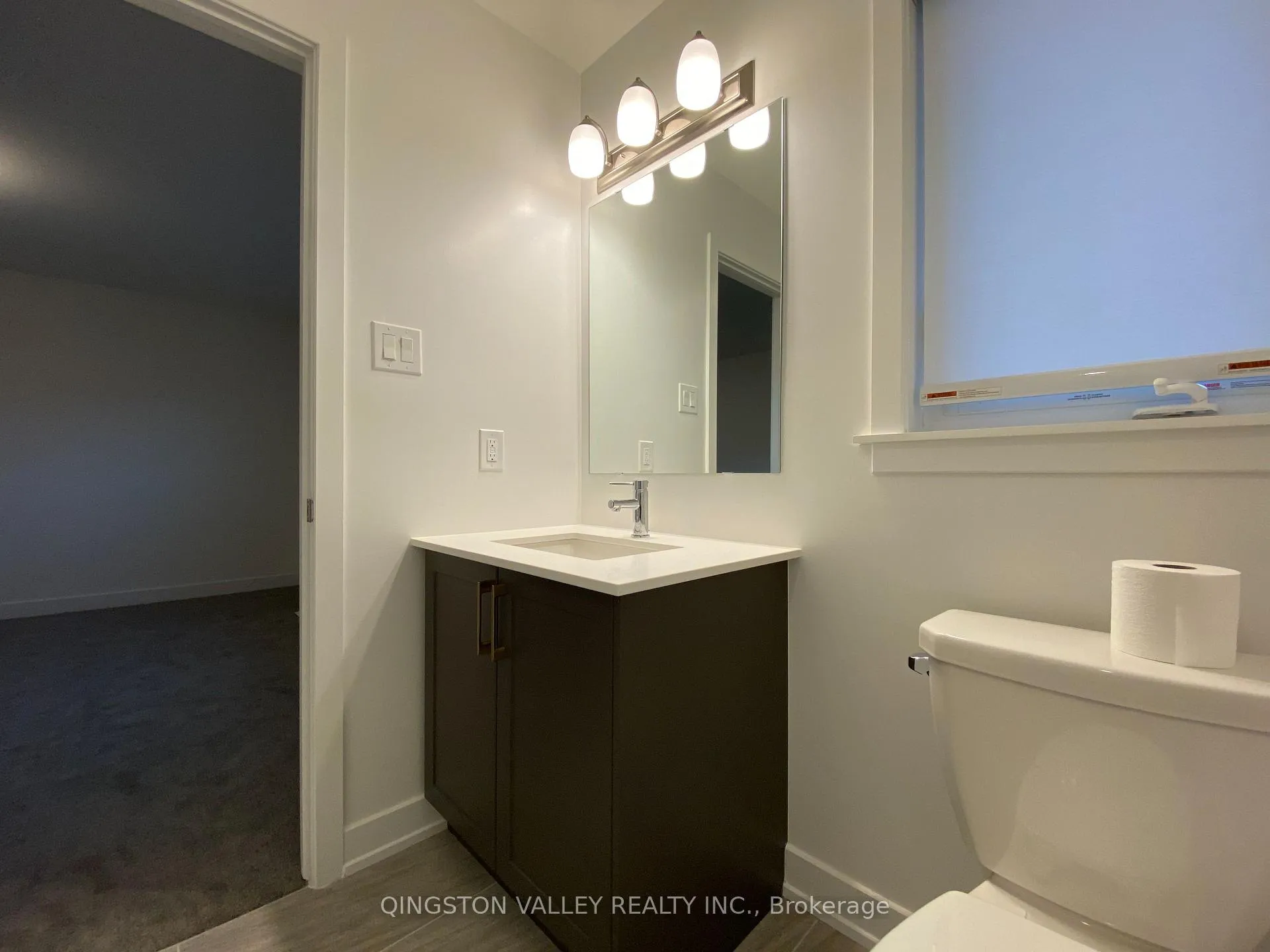 Photo 26 of 58 Overberg Way, Ottawa, Kanata - Emerald Meadows/Trailwest — HOMEH